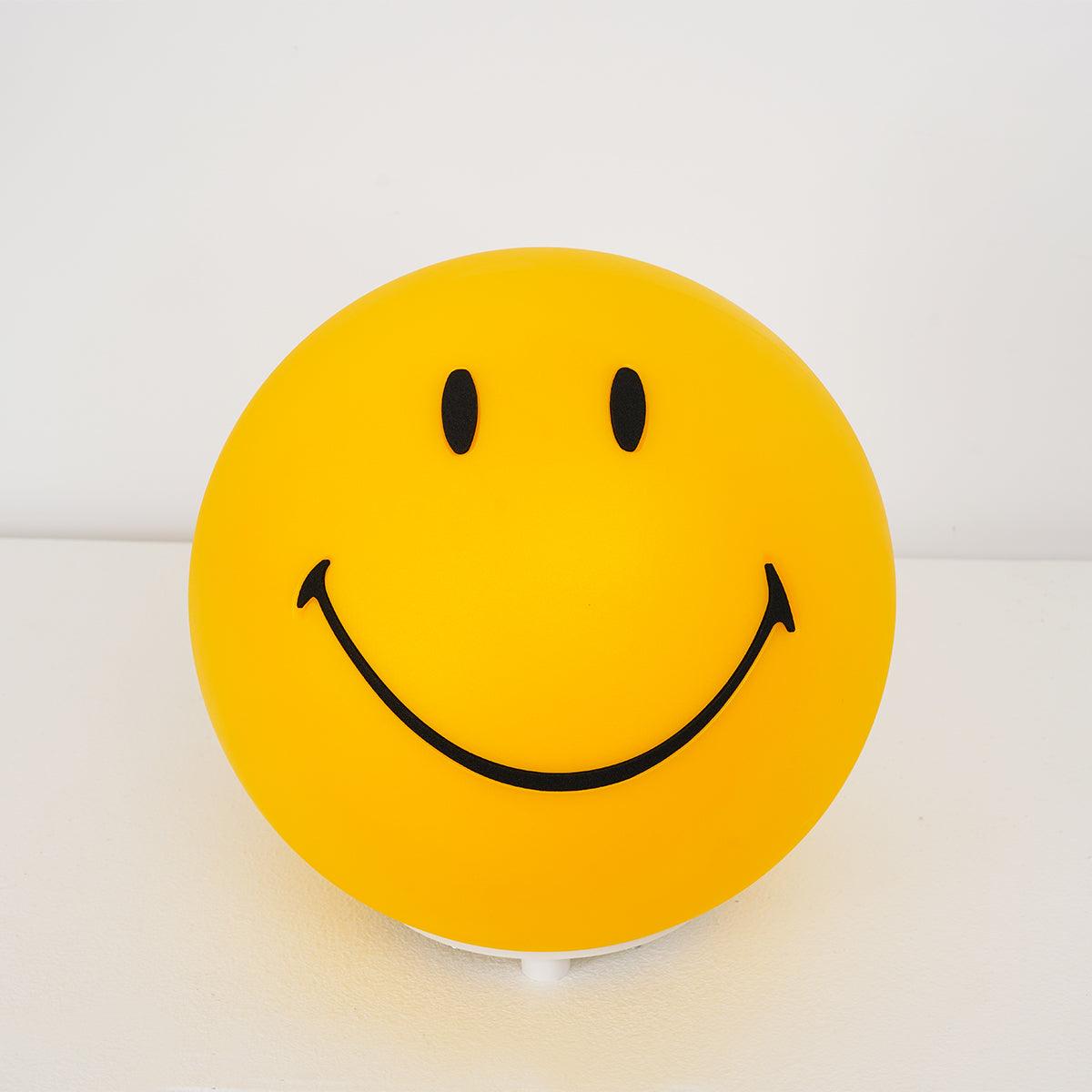 smiling-table-lamp-anzaz--32