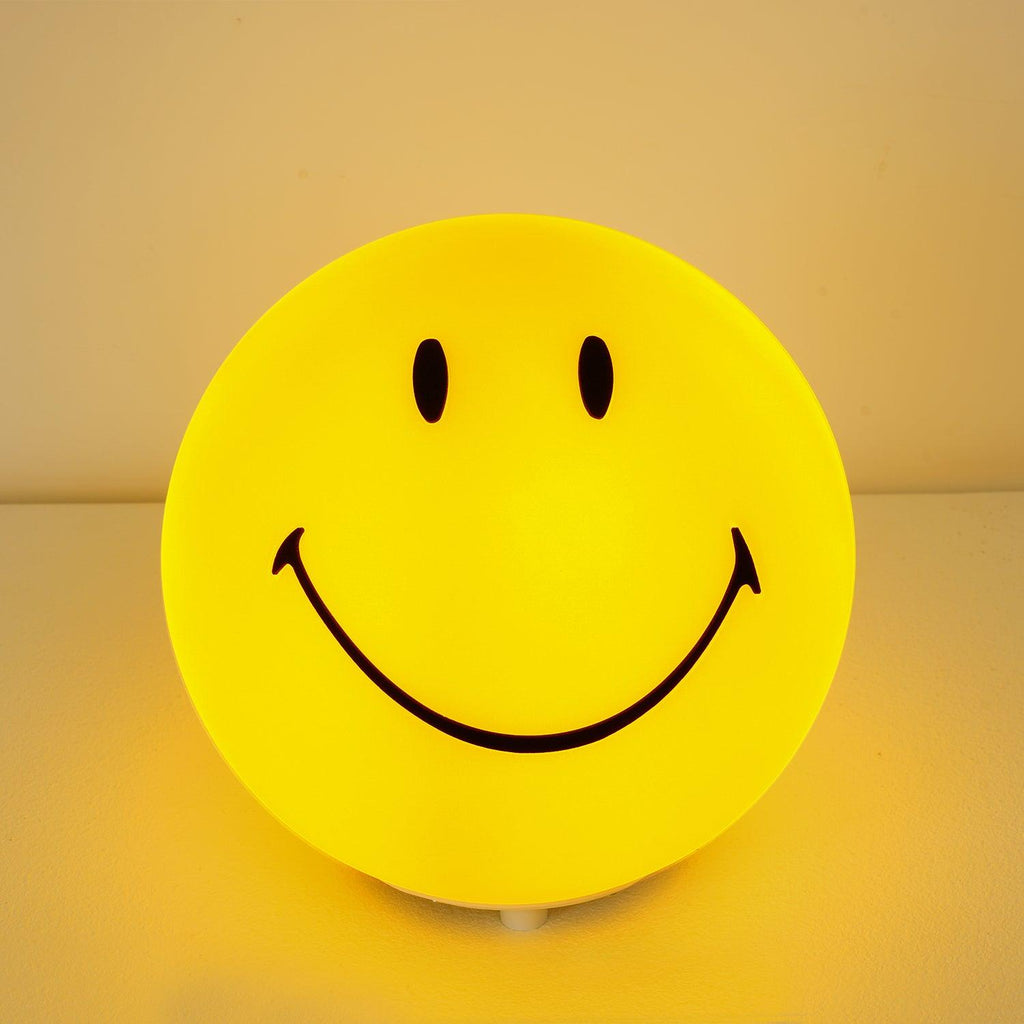 smiling-table-lamp-anzaz--33