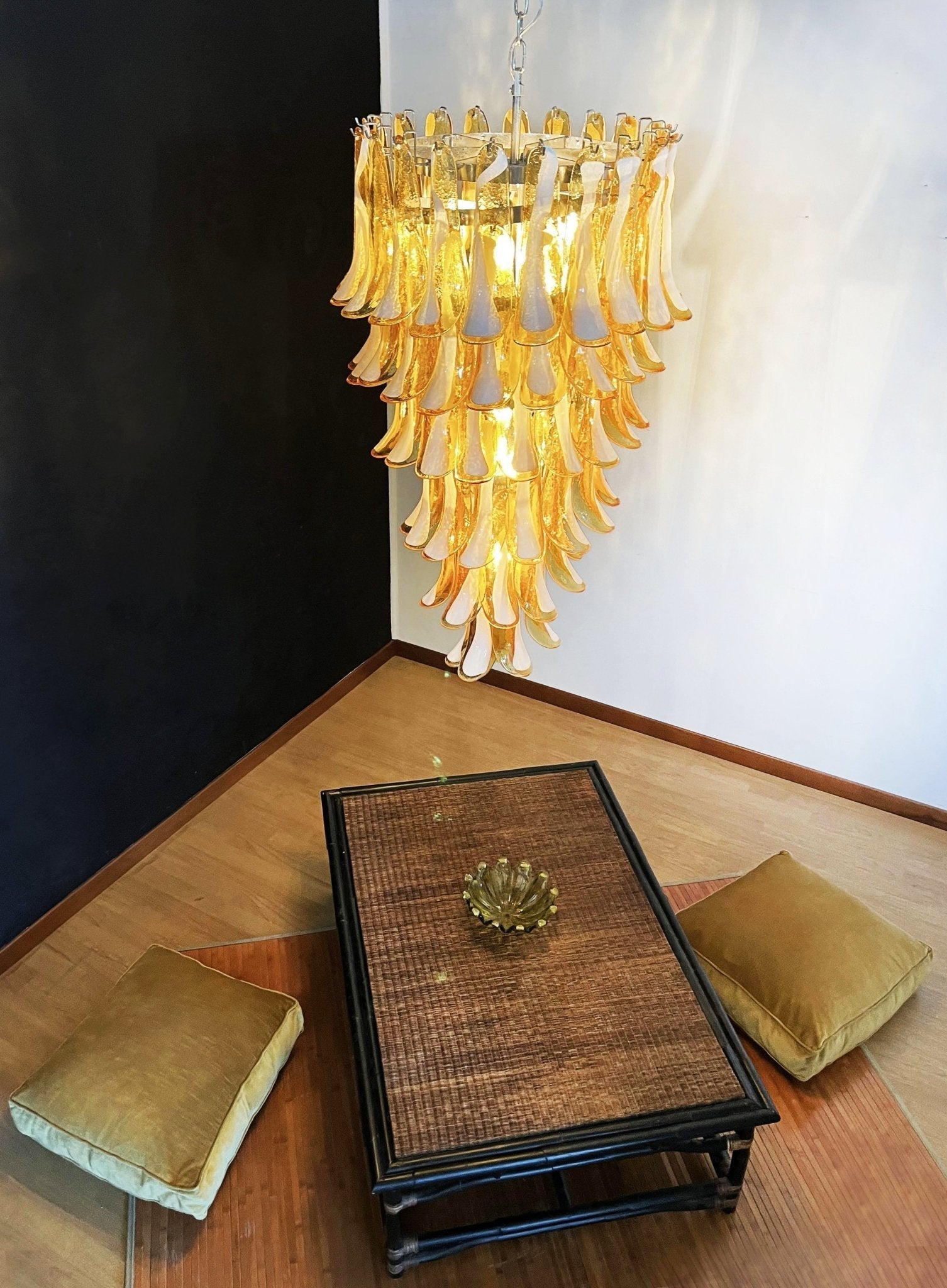 murano-amber-petals-spiral-chandelier-anzaz--4