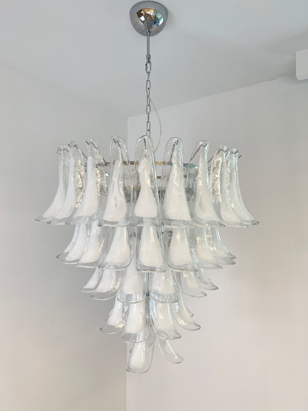 murano-glass-petals-chandelier-anzaz--6