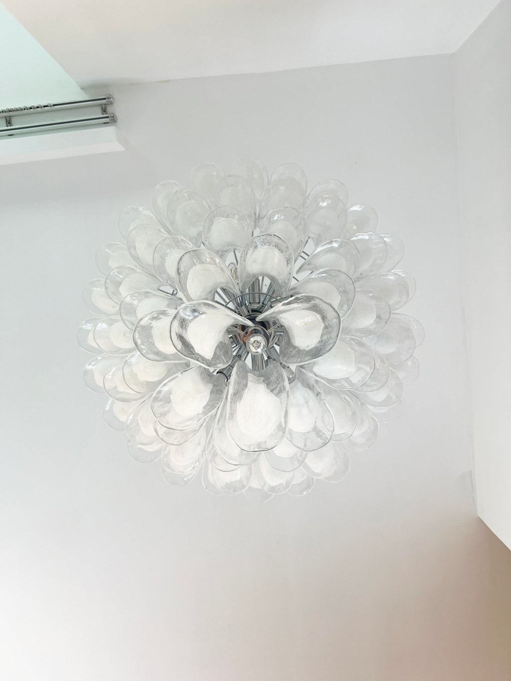 murano-glass-petals-chandelier-anzaz--11