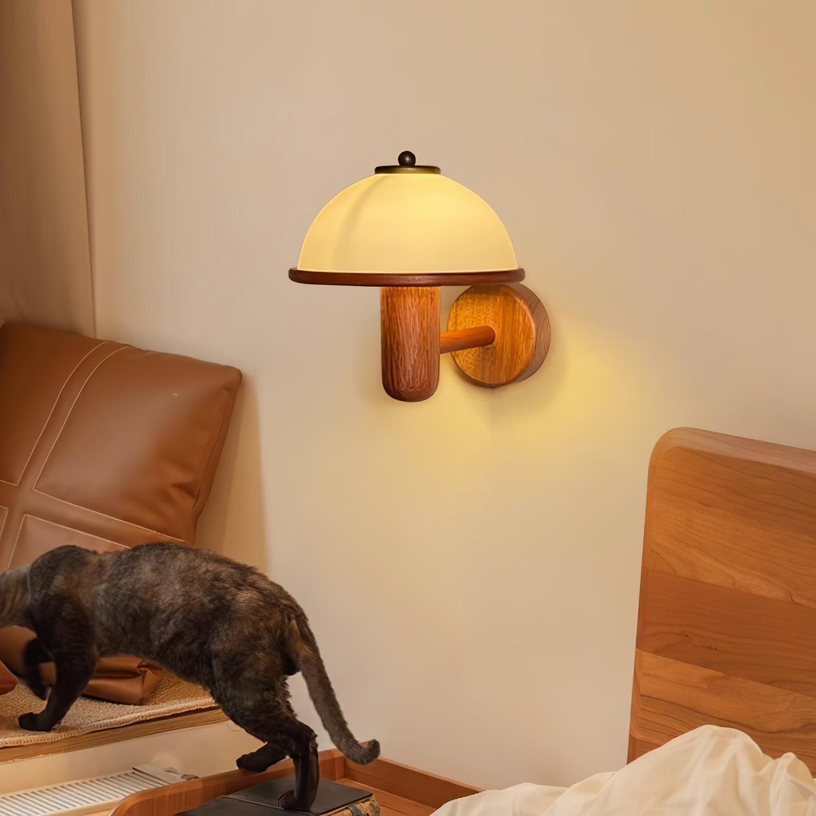 seren-mushroom-oak-wall-lamp-anzaz--2