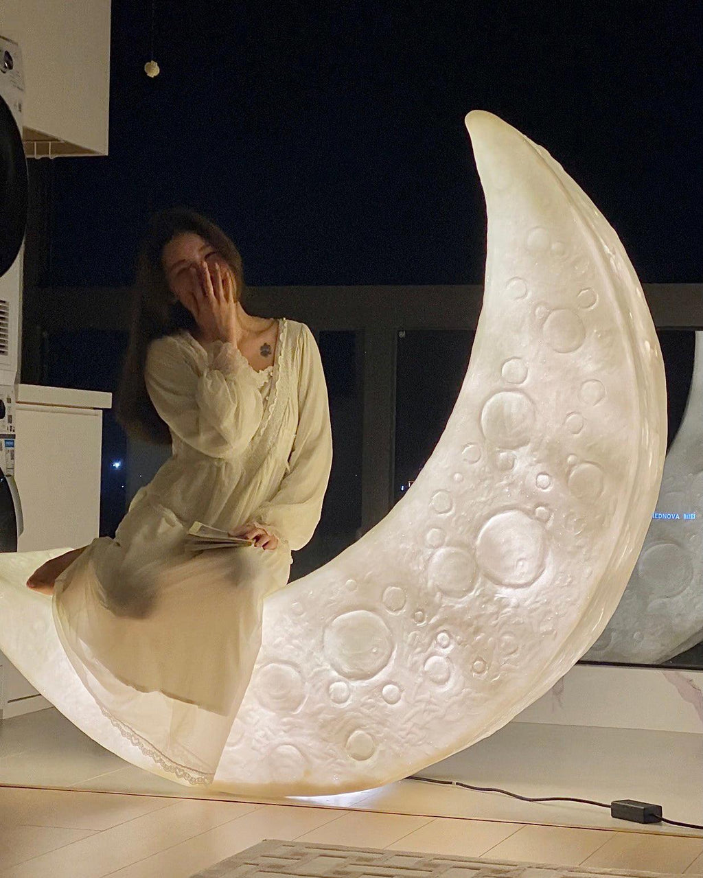 my-moon-floor-lamp-anzaz--7