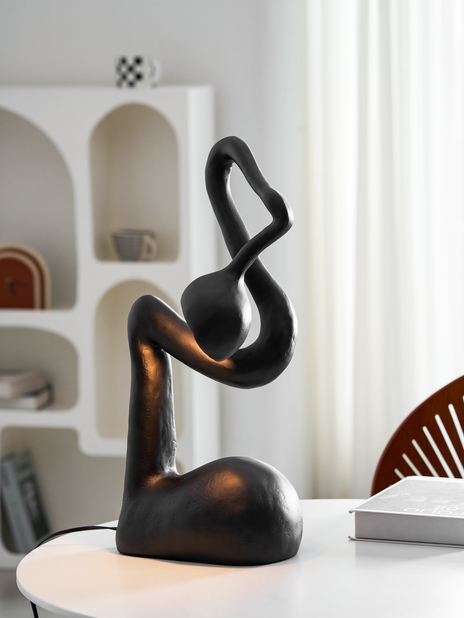 myrrh-sculpture-table-lamp-anzaz--25