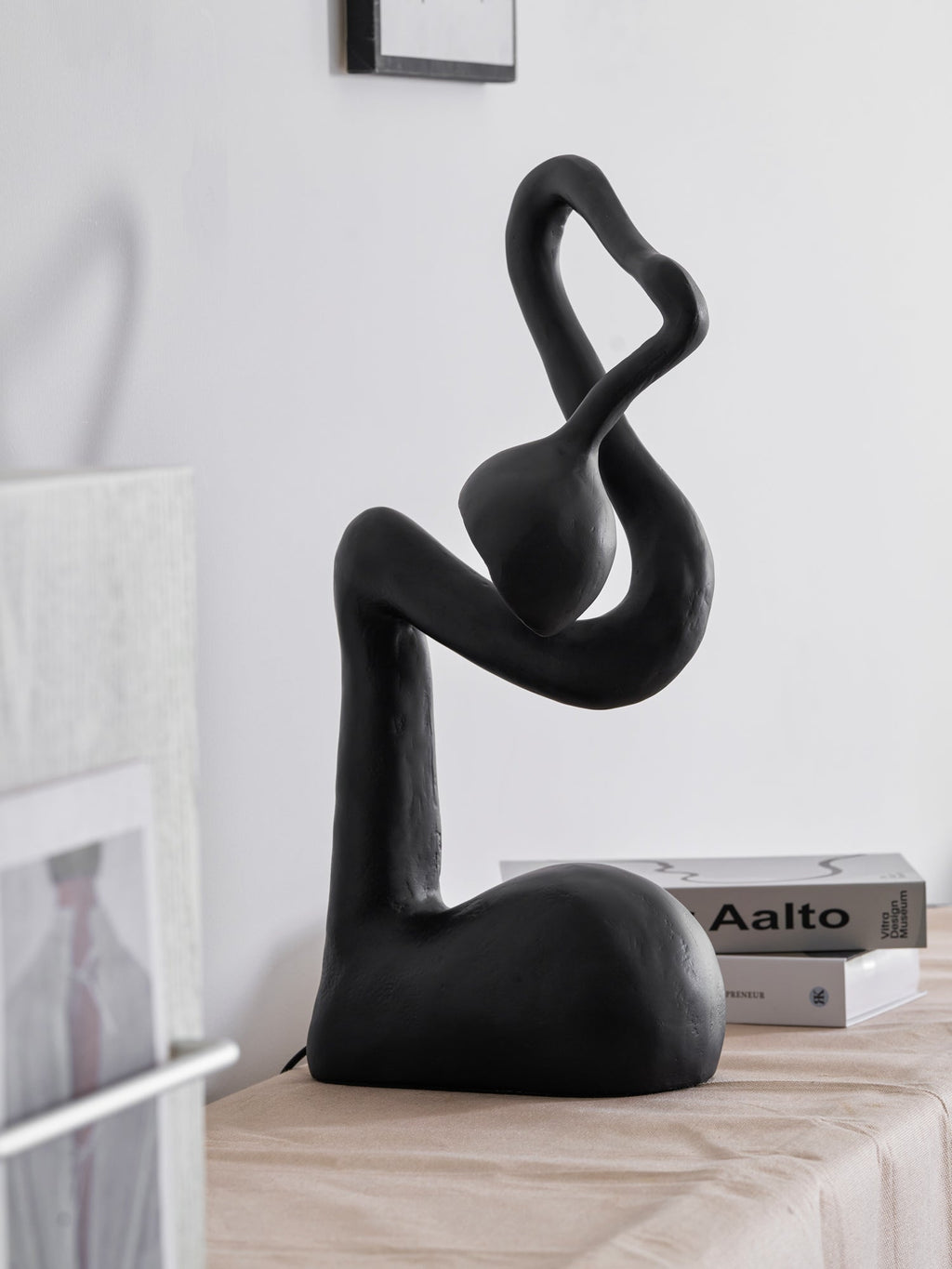 myrrh-sculpture-table-lamp-anzaz--22