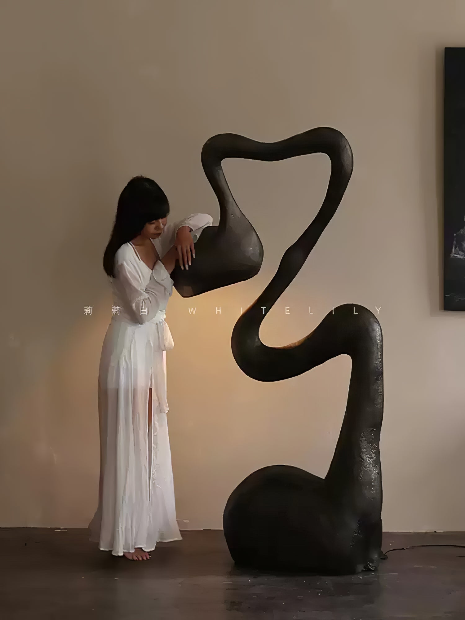 myrrh-sculpture-floor-lamp-anzaz--39