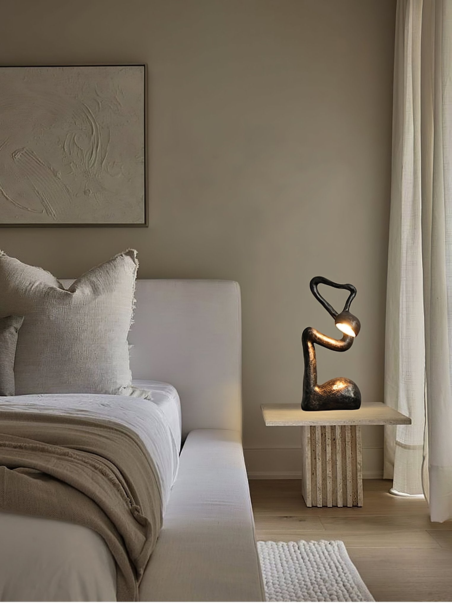 myrrh-sculpture-table-lamp-anzaz--11