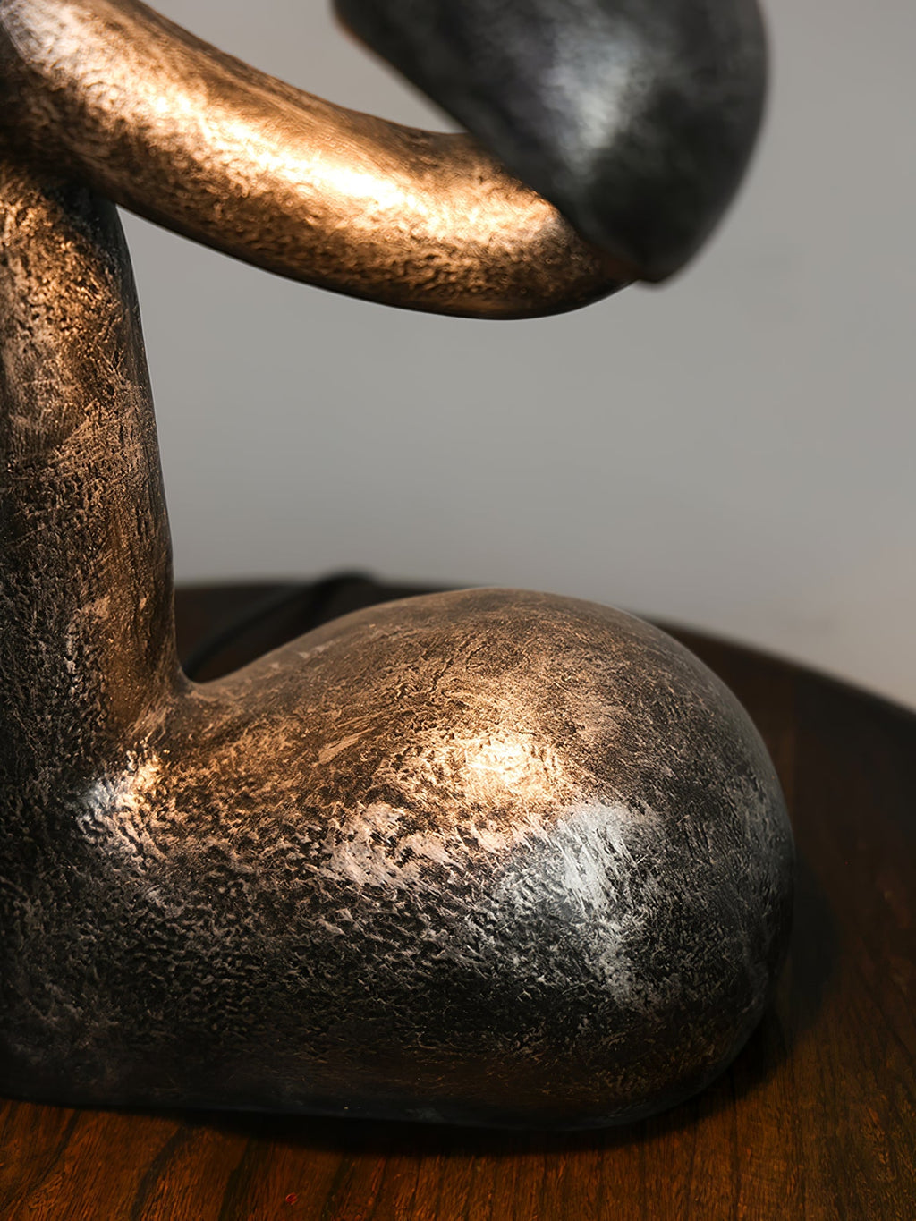 myrrh-sculpture-table-lamp-anzaz--18