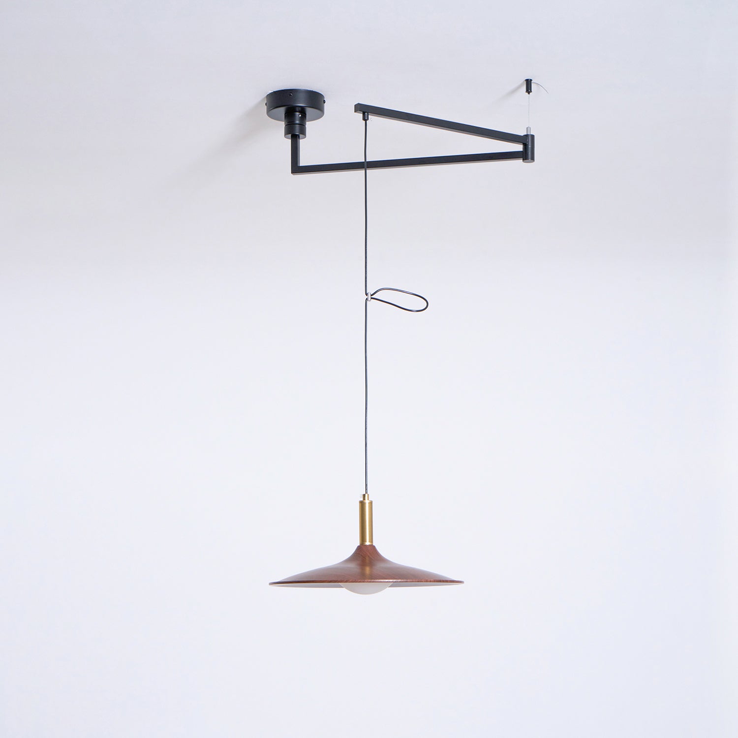crane-swing-arm-pendant-lamp-anzaz--13