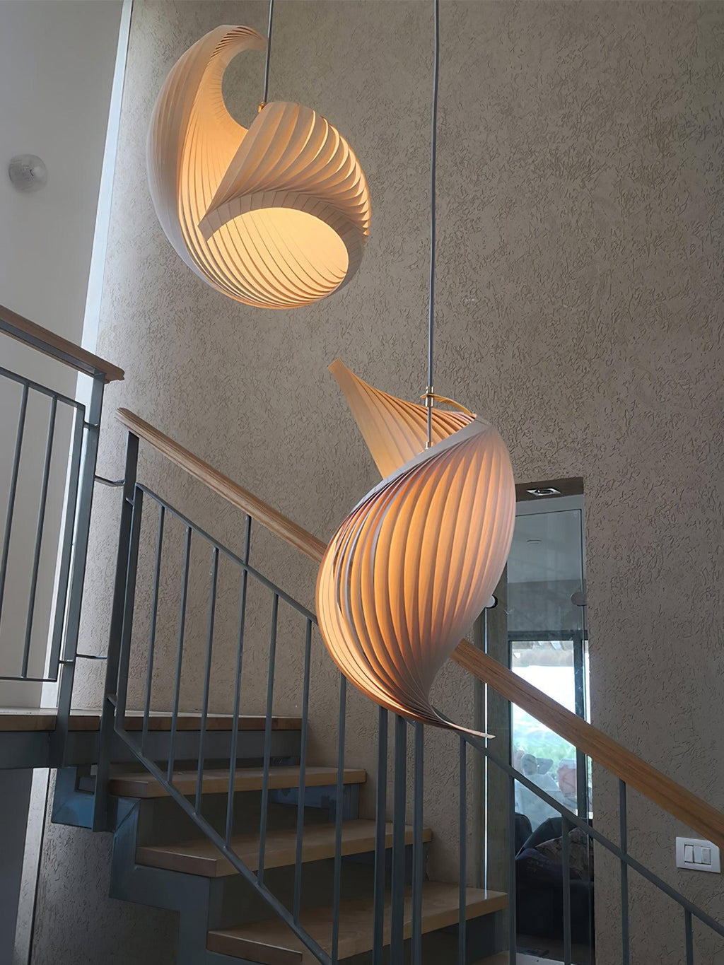 nautilus-shell-pendant-light-anzaz-Wood Colour-17