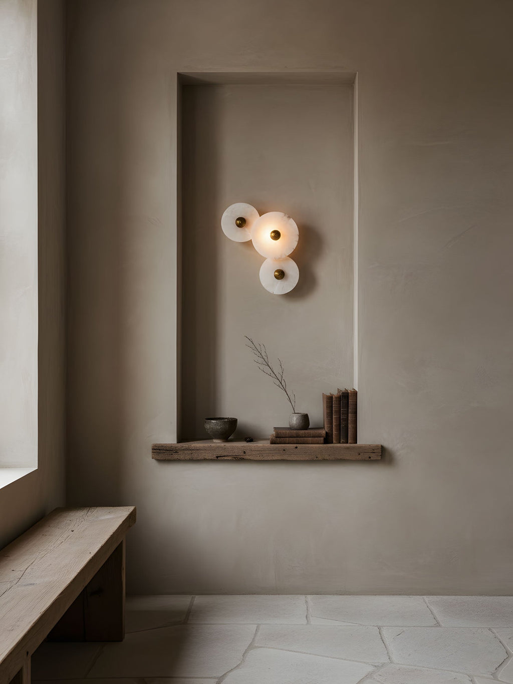 nayra-alabaster-wall-lamp-anzaz-White & Bronze-9