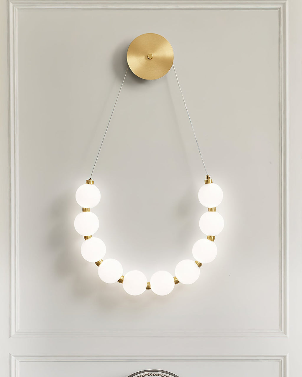 necklace-loop-wall-lamp-anzaz-Brass & White-2