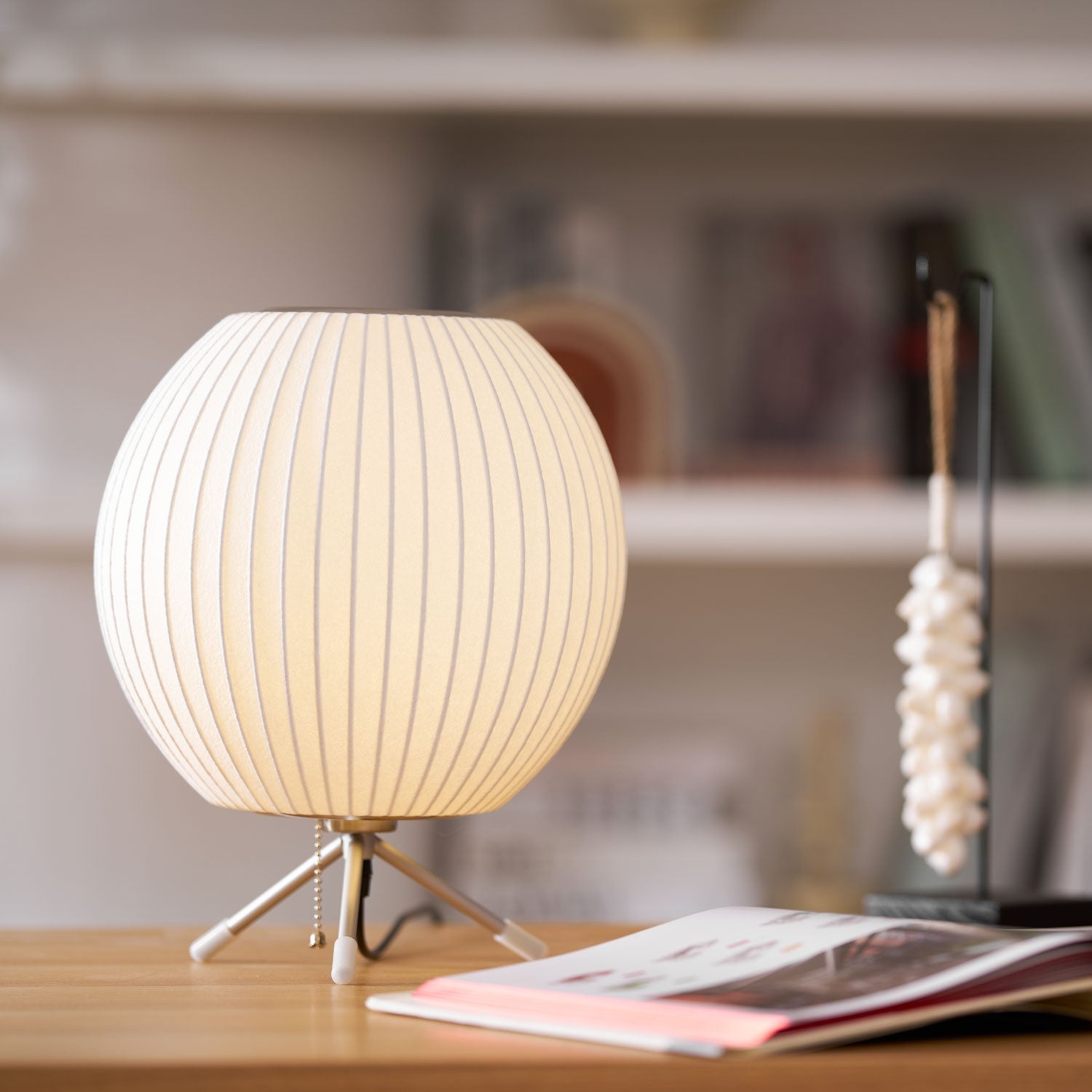 nelson-tripod-table-lamp-anzaz-Chrome & White-6