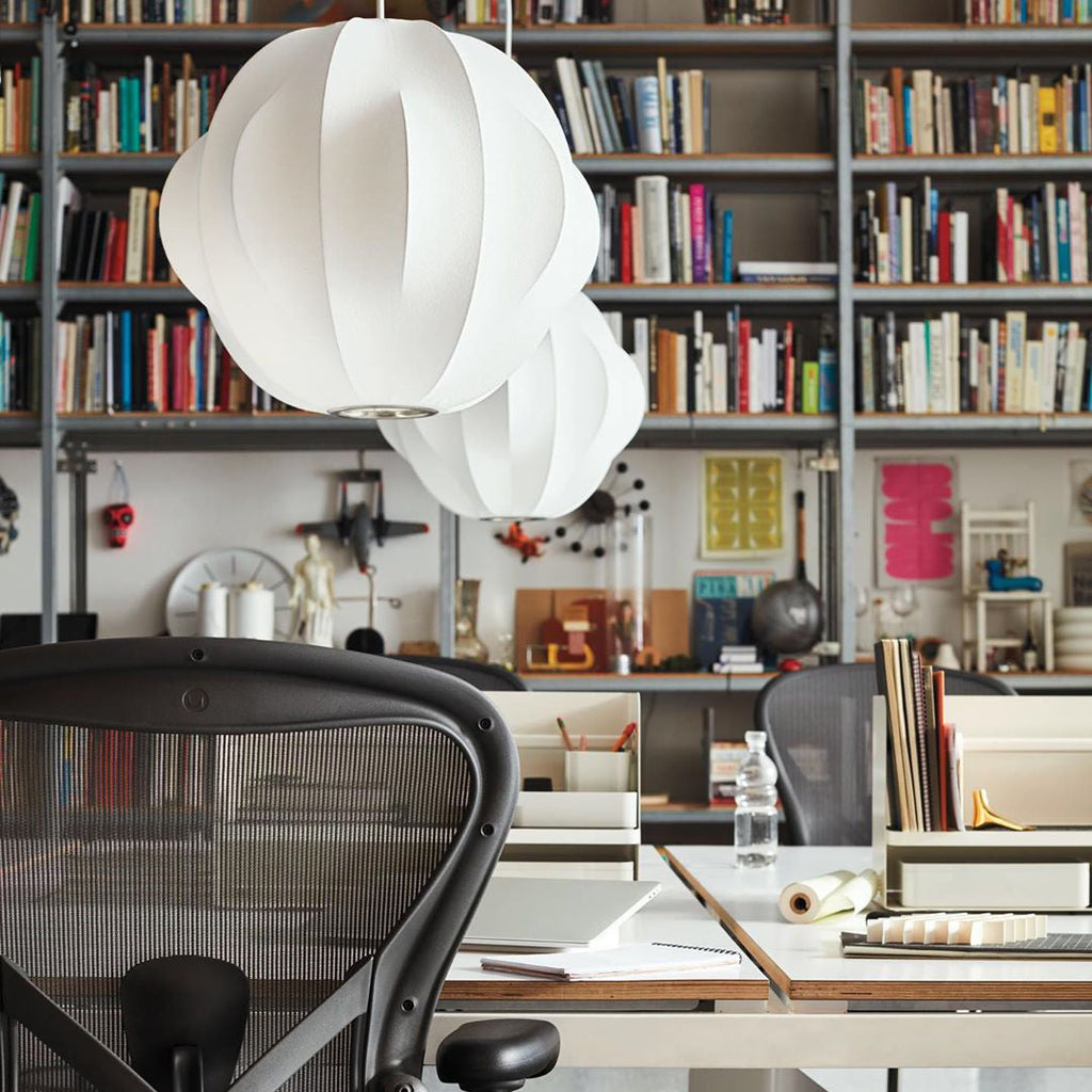 nelson-swing-arm-pendant-lamp-anzaz-White-7
