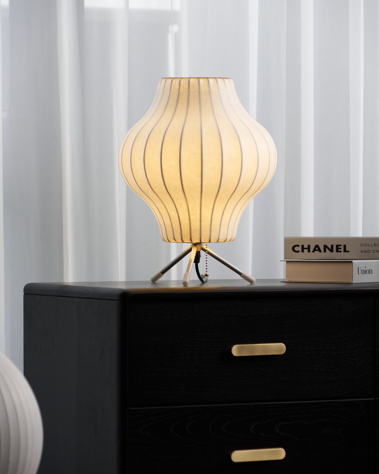 nelson-tripod-table-lamp-anzaz--94