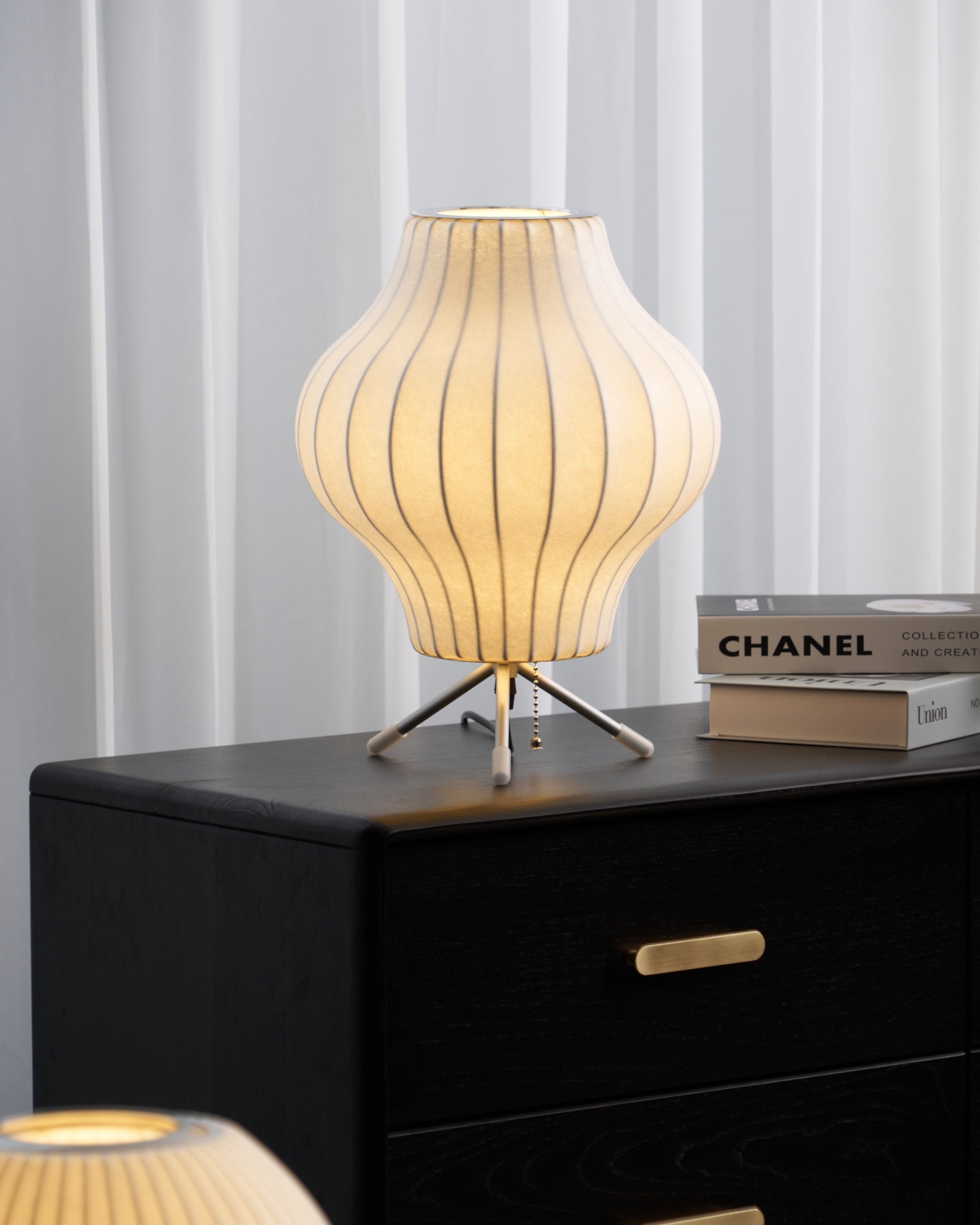 nelson-tripod-table-lamp-anzaz--20