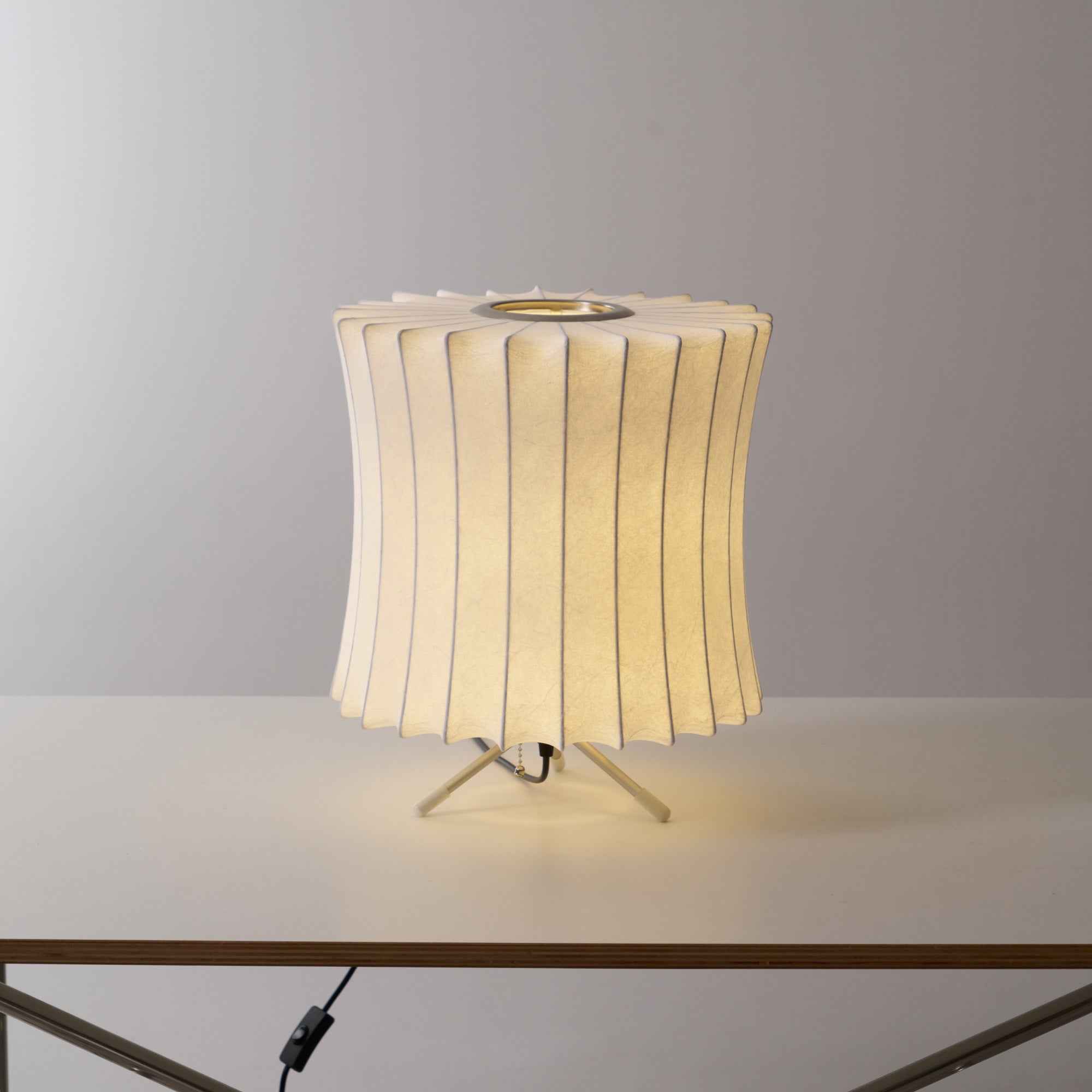 nelson-tripod-table-lamp-anzaz--112