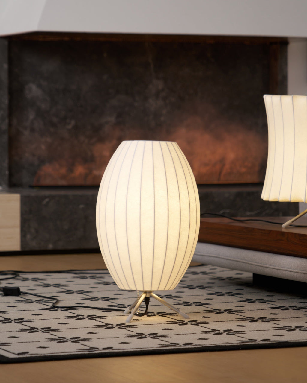 nelson-tripod-table-lamp-anzaz-Chrome & White-11