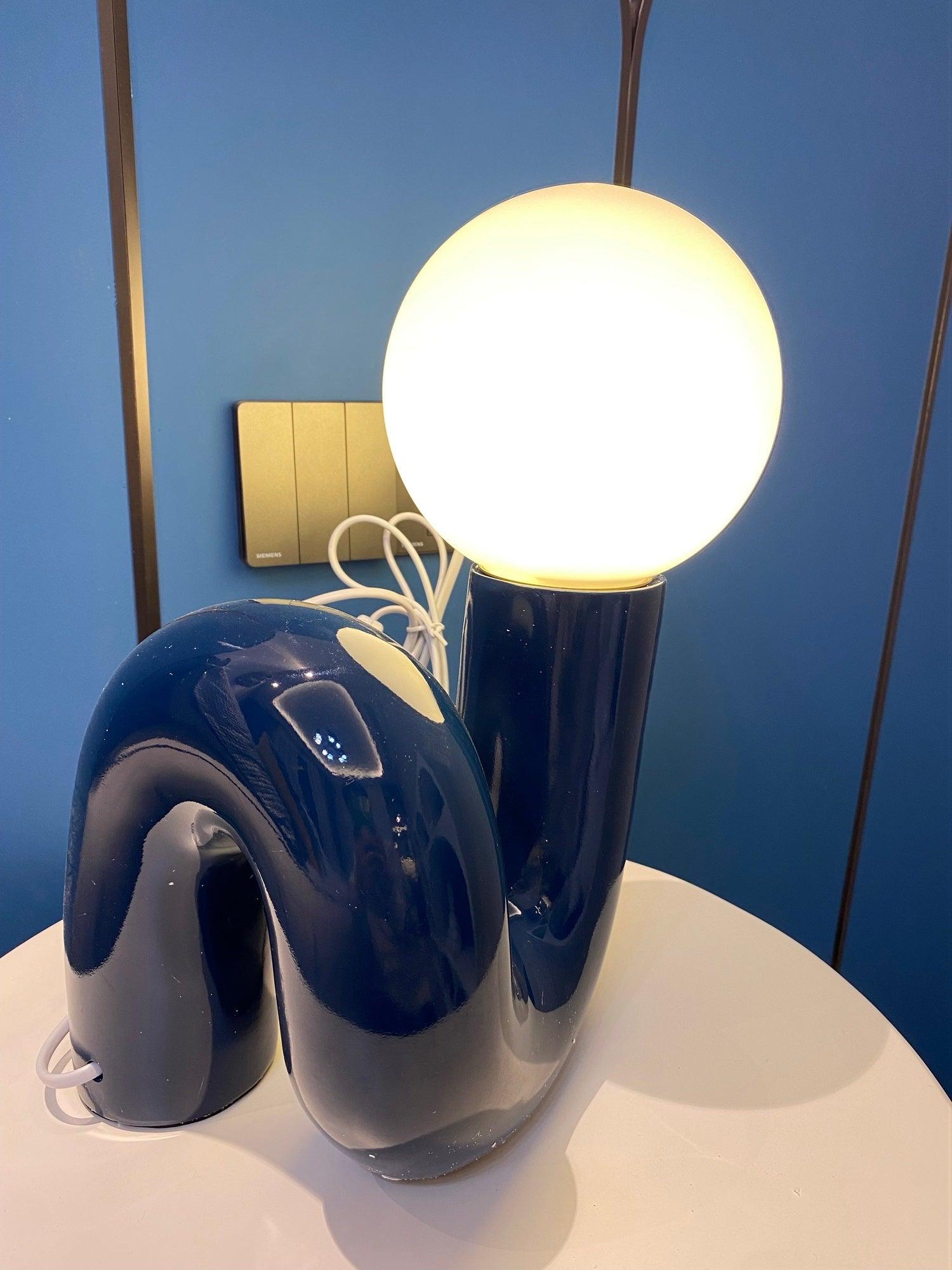 playful-n-shape-table-lamp-anzaz--40