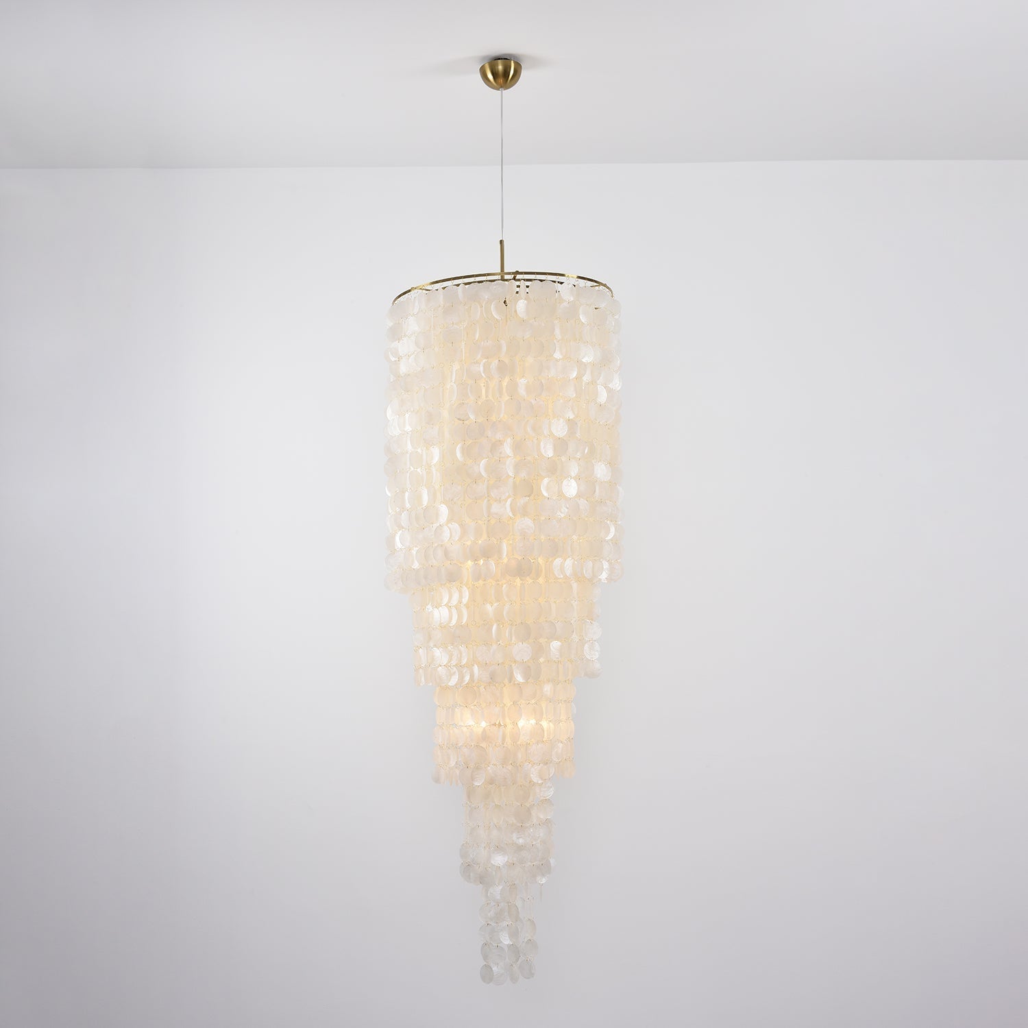 nerida-shell-chandelier-anzaz--42