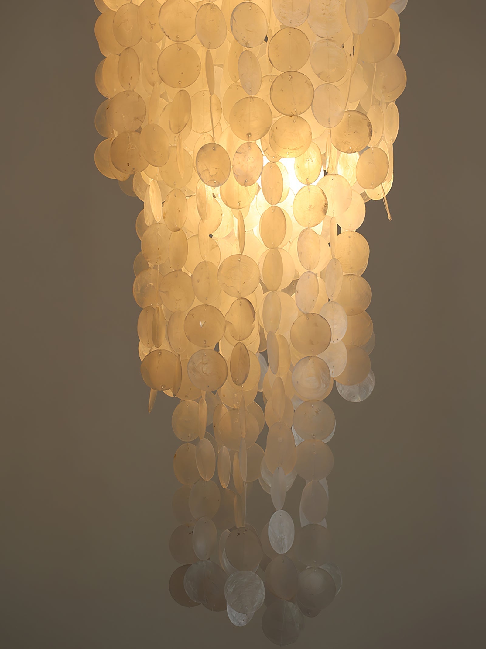 nerida-shell-chandelier-anzaz--8