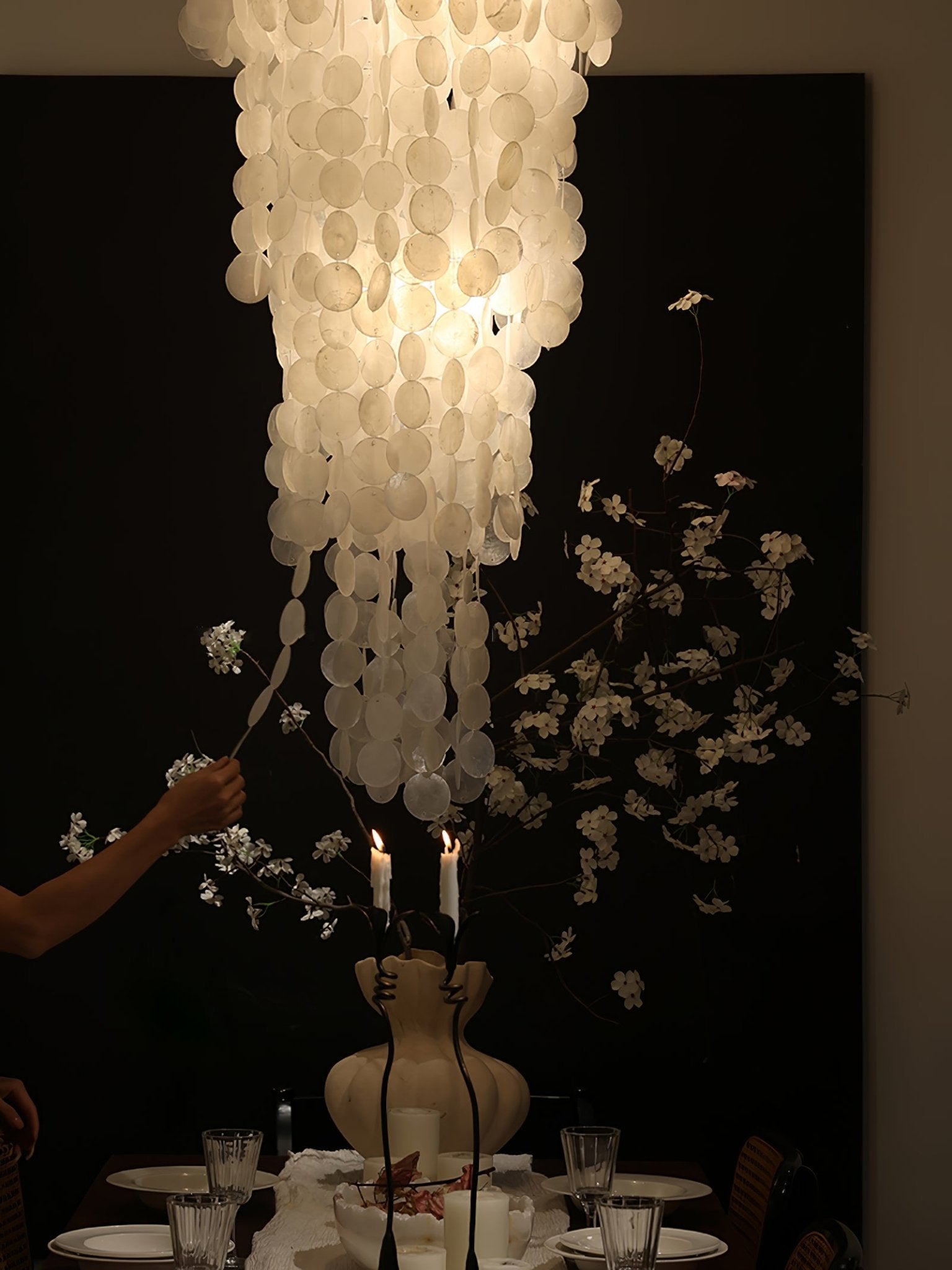 nerida-shell-chandelier-anzaz--24