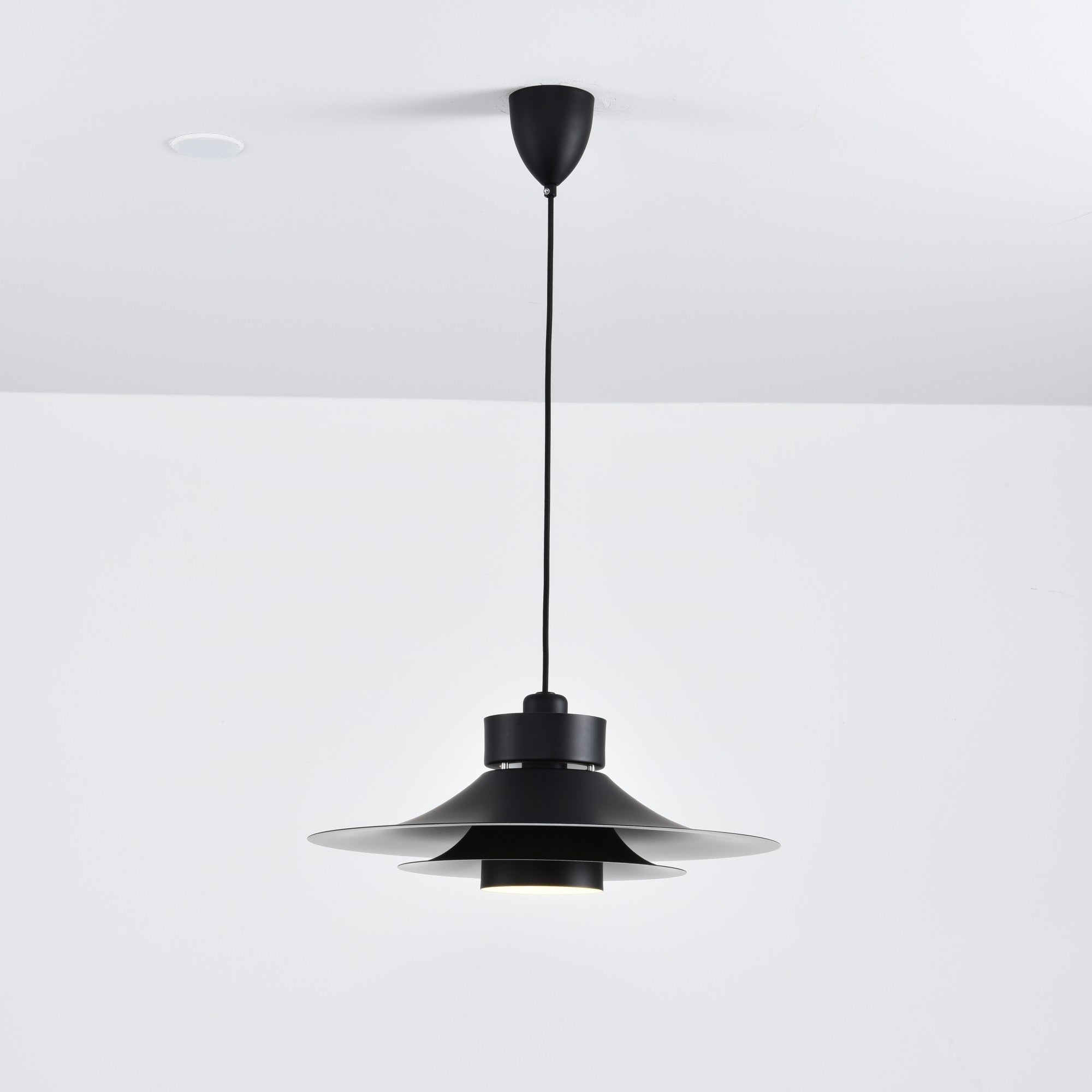 nero-eclipse-pendant-lamp-anzaz-∅ 13.8″ x H 8.3″-3