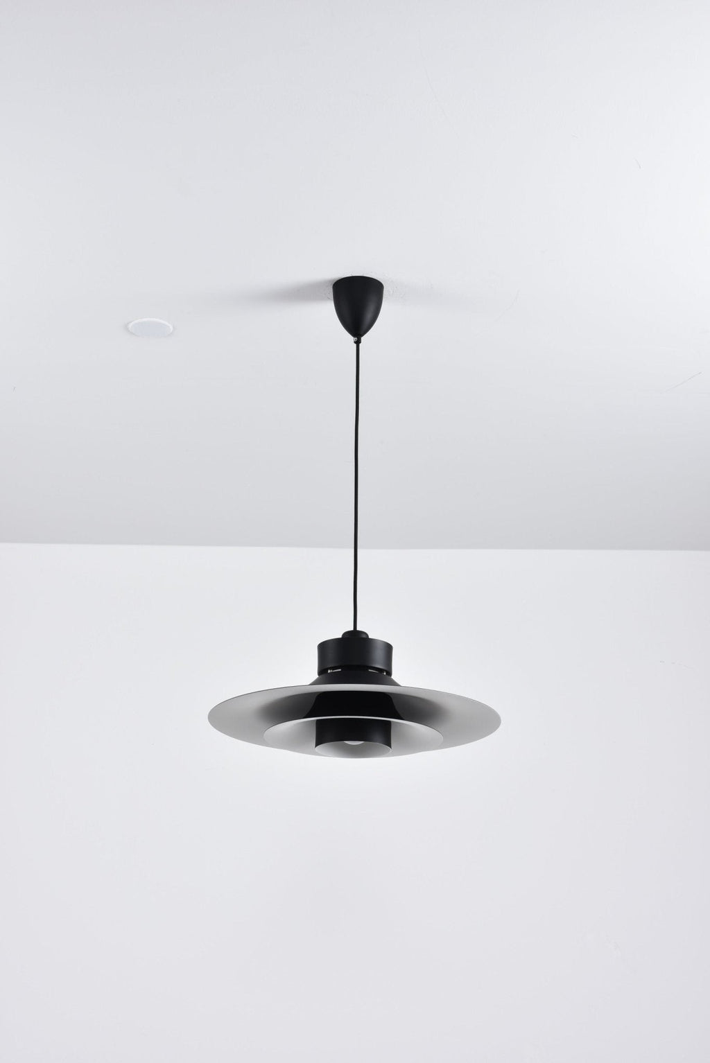 nero-eclipse-pendant-lamp-anzaz--9
