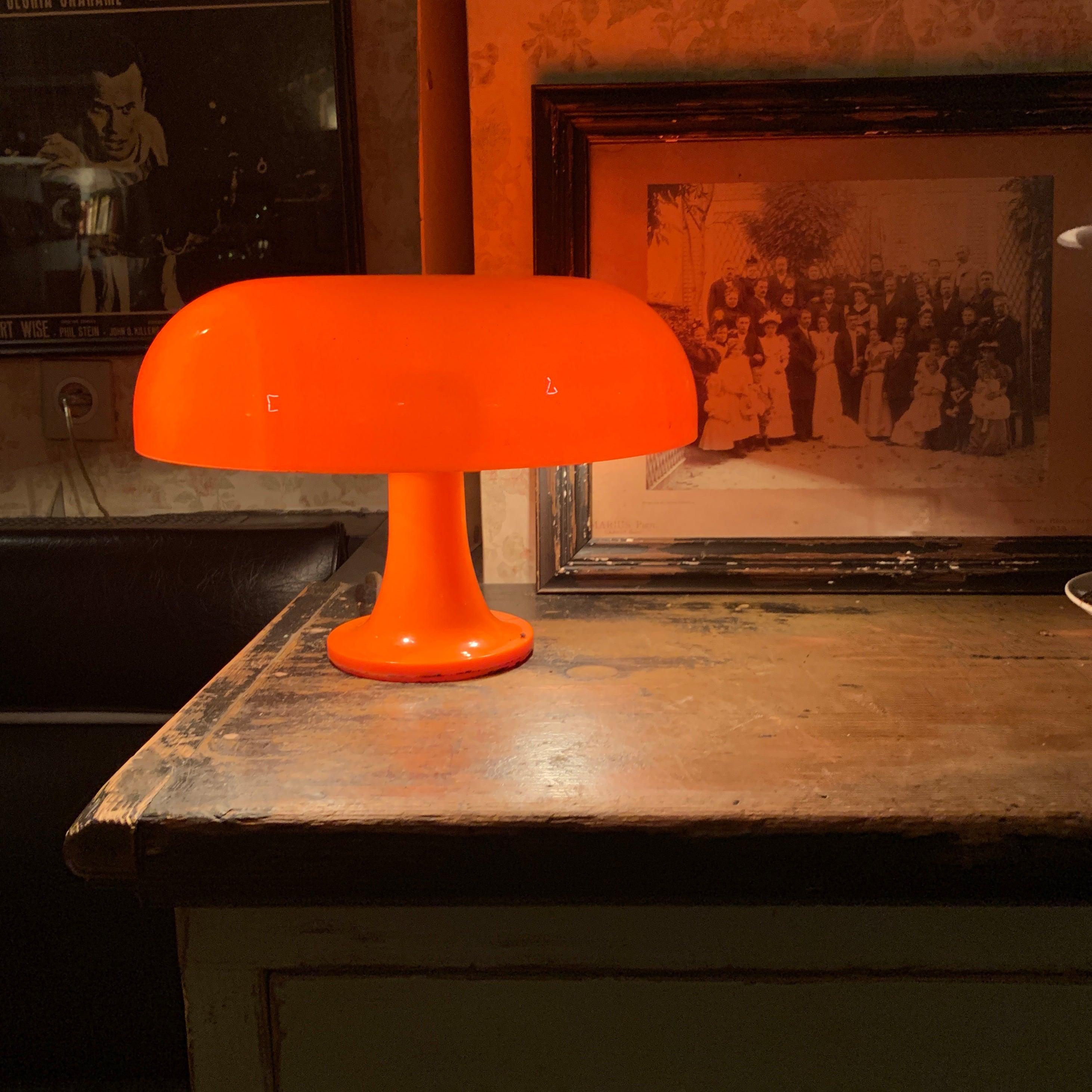 mushroom-playful-table-lamp-anzaz-White-8