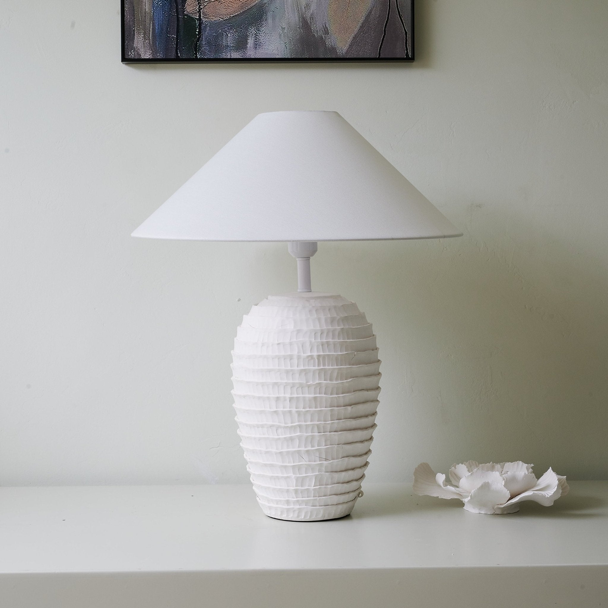 nivara-ripple-table-lamp-anzaz-White-3