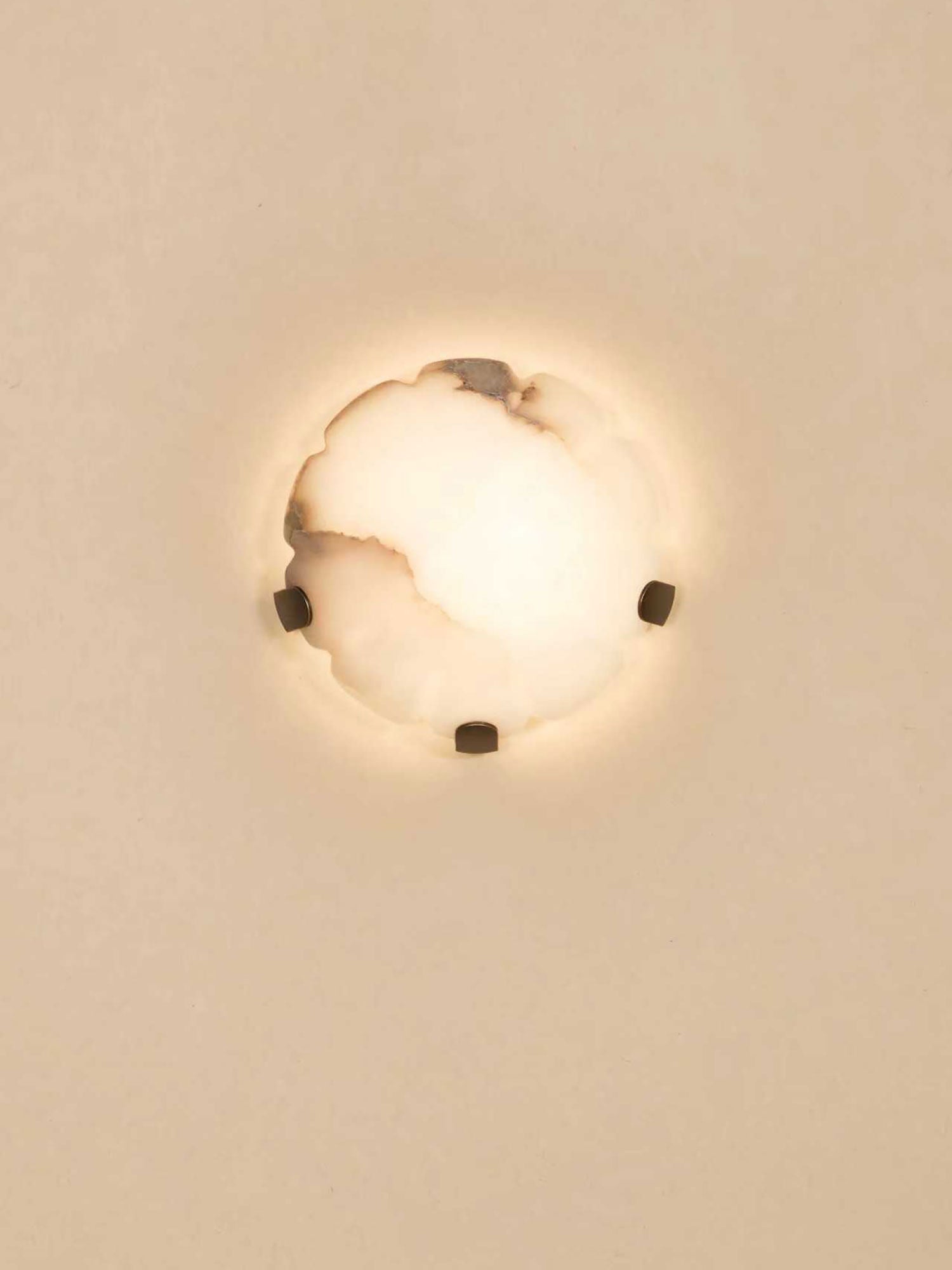 noema-alabaster-wall-sconce-anzaz--4