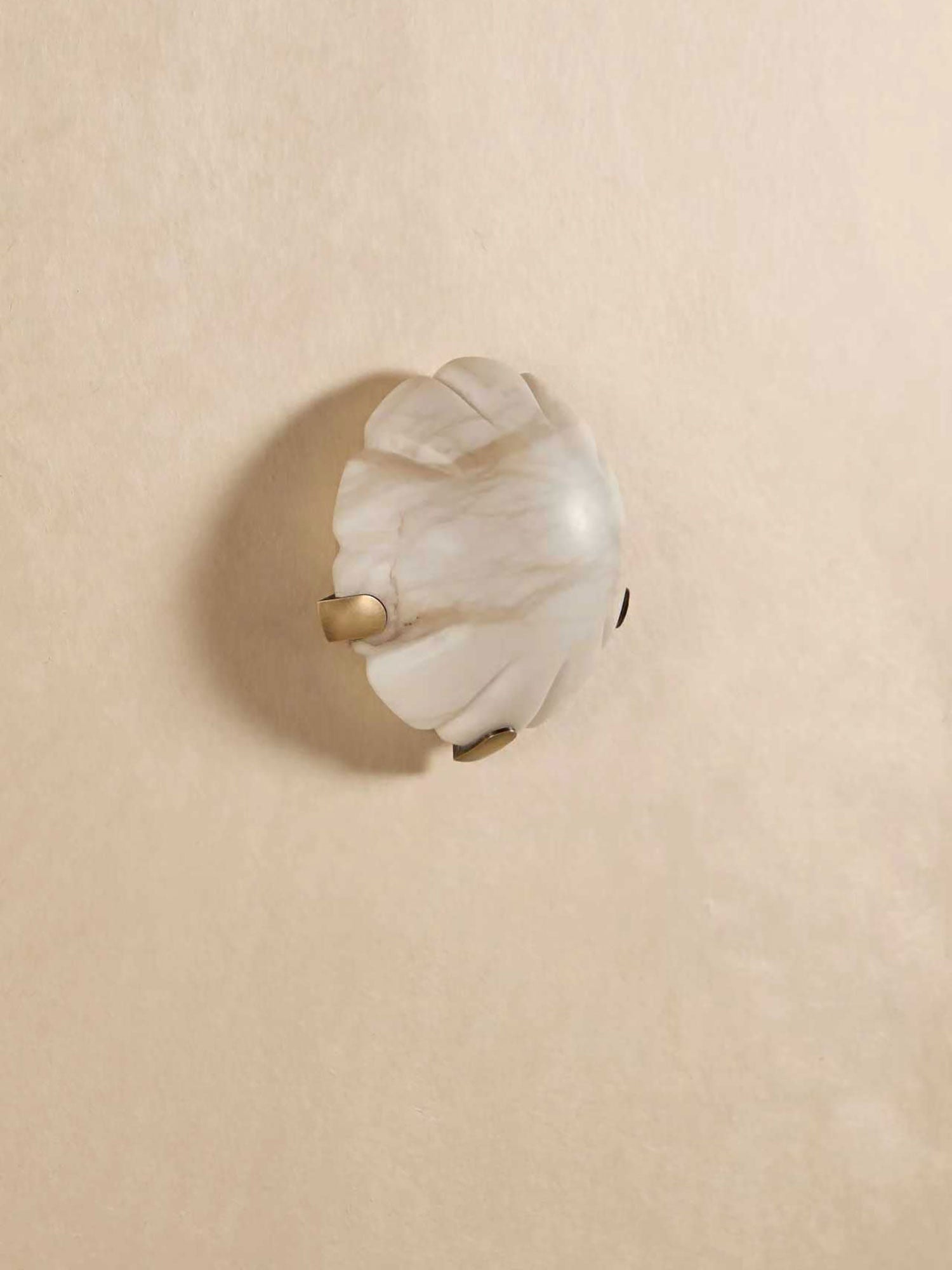 noema-alabaster-wall-sconce-anzaz--10