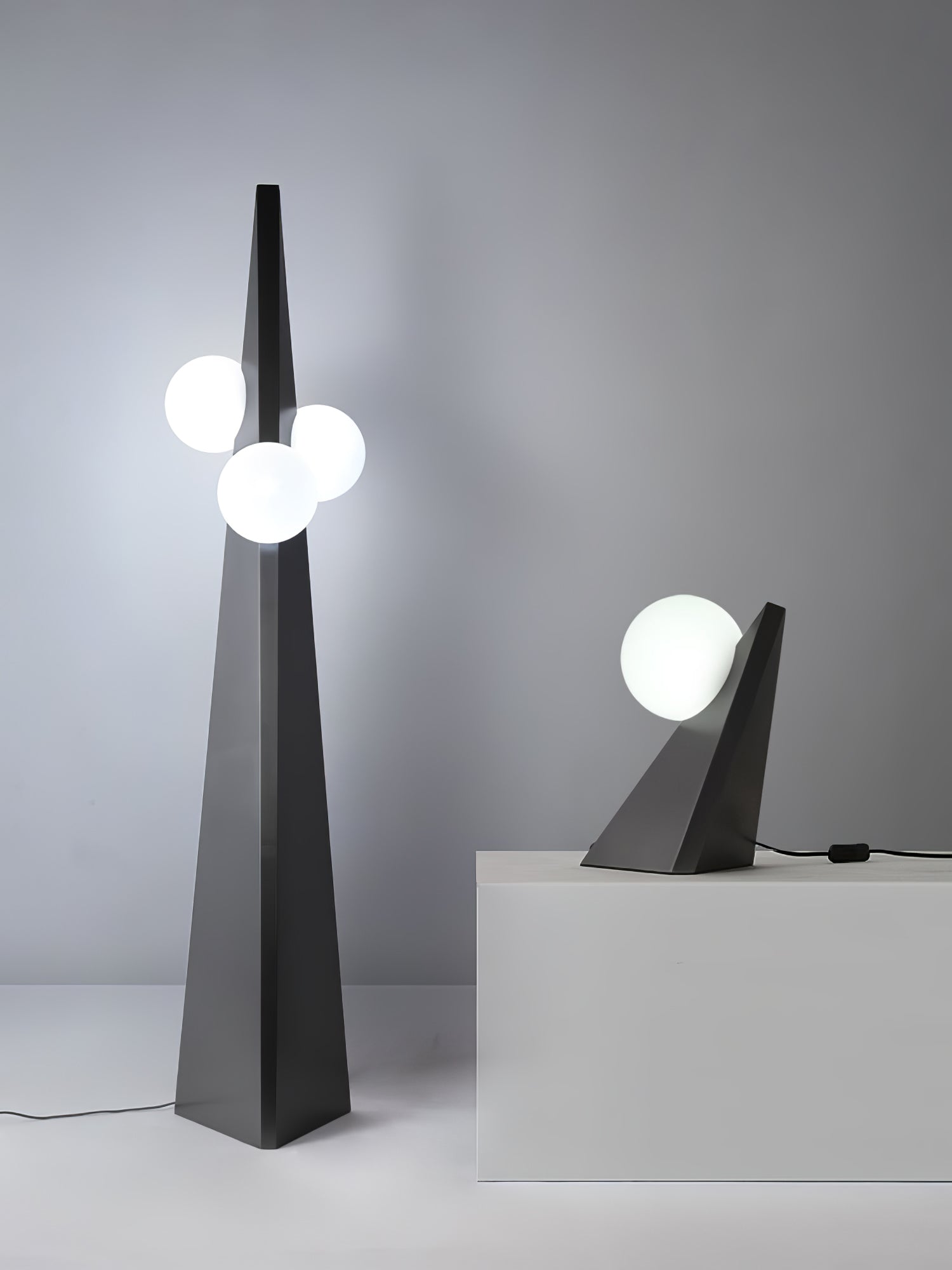 noir-roy-floor-lamp-anzaz--12