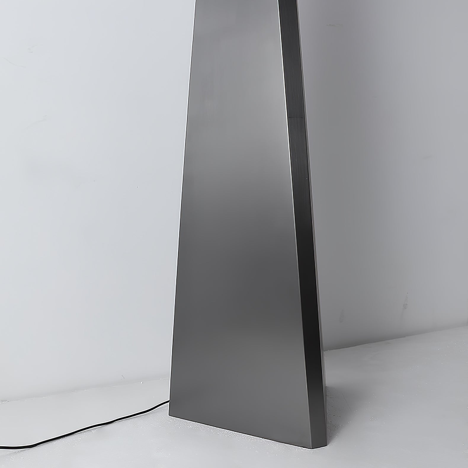 noir-roy-floor-lamp-anzaz--22