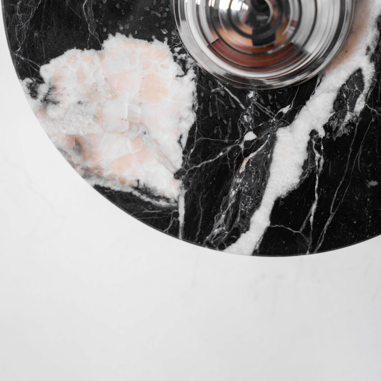 noireon-wall-sconce-anzaz--15