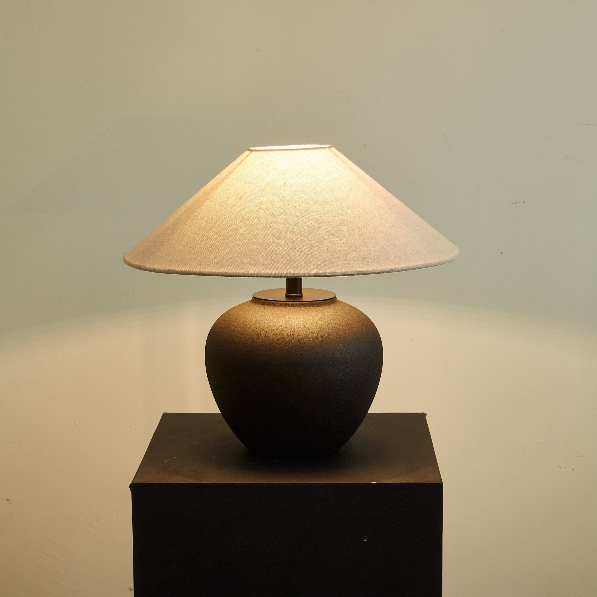 noirveil-table-lamp-anzaz--5