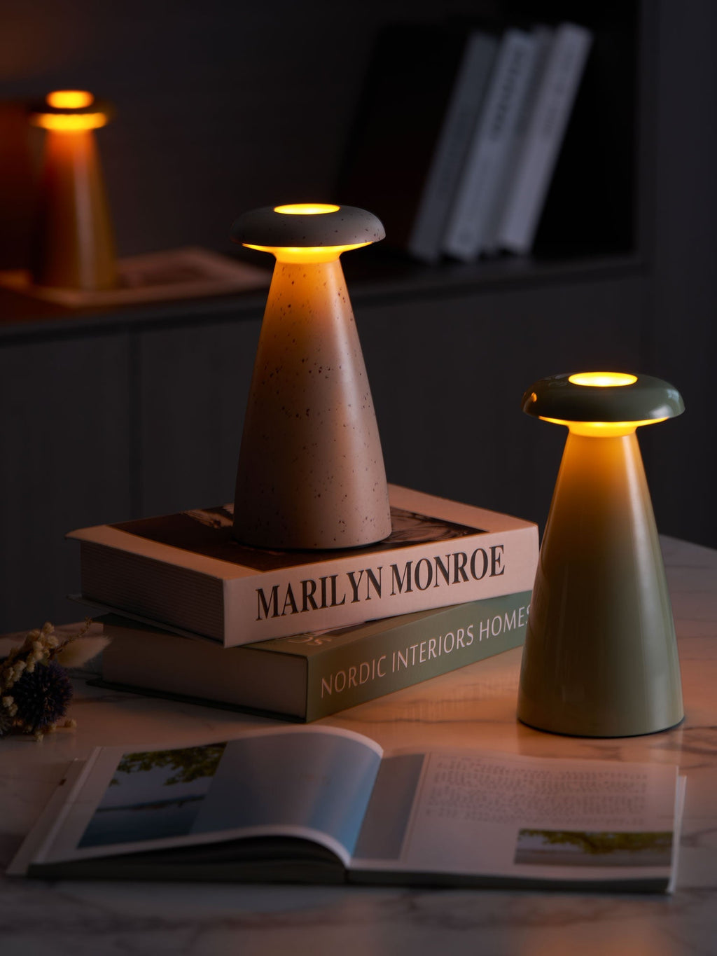 noko-mushroom-rechargeable-table-lamp-anzaz-Orange-3