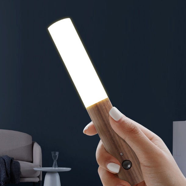 nomad-magnet-rechargeable-wall-lamp-anzaz--36