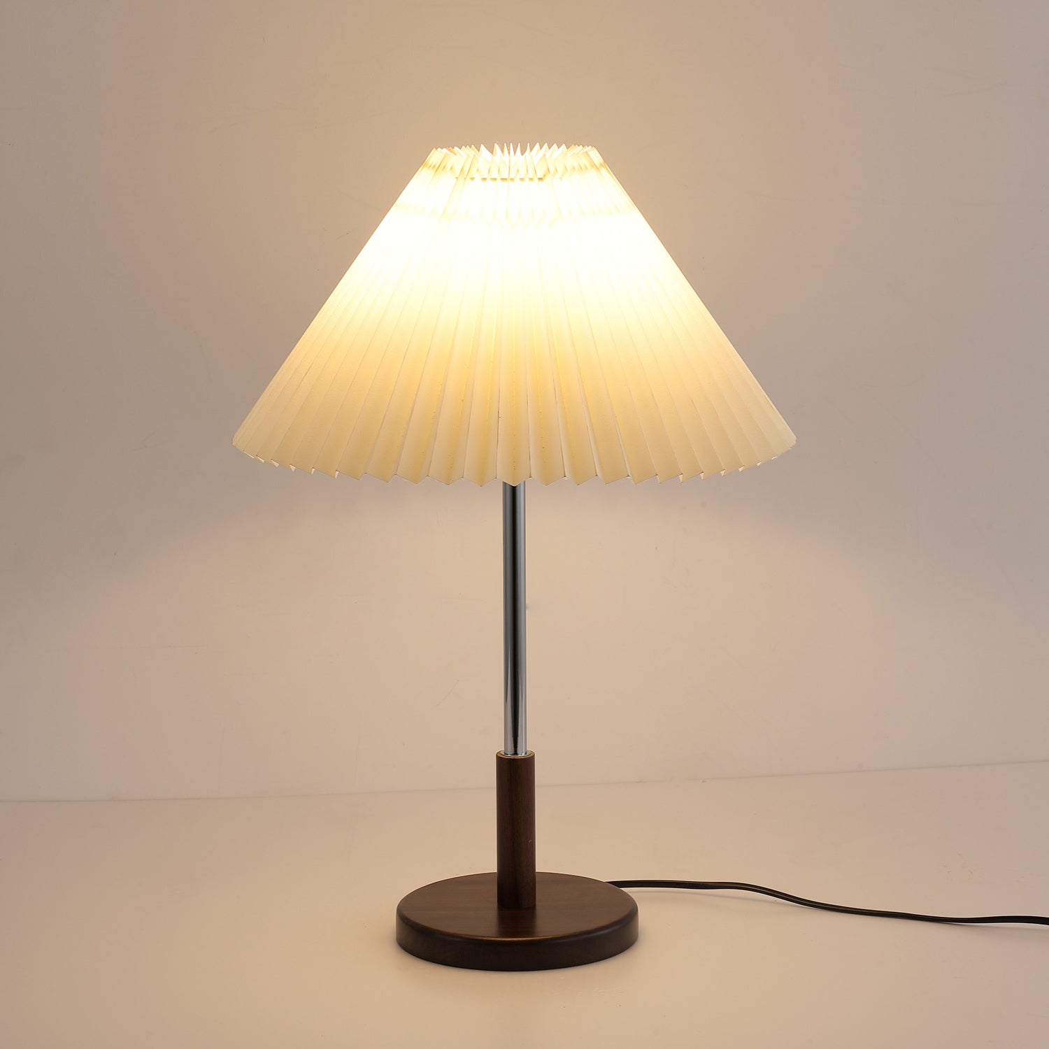 noora-pleated-table-lamp-anzaz--6
