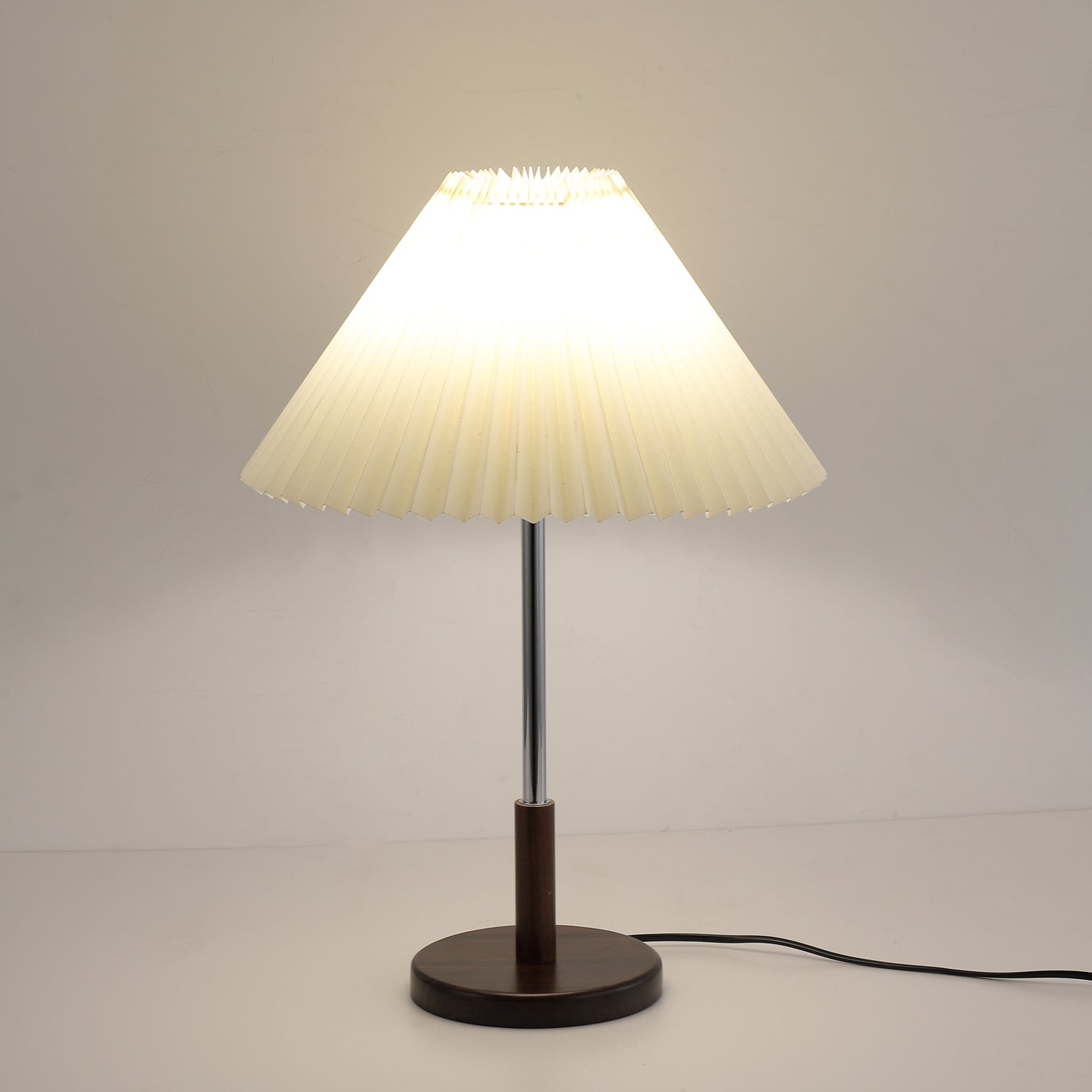 noora-pleated-table-lamp-anzaz--7