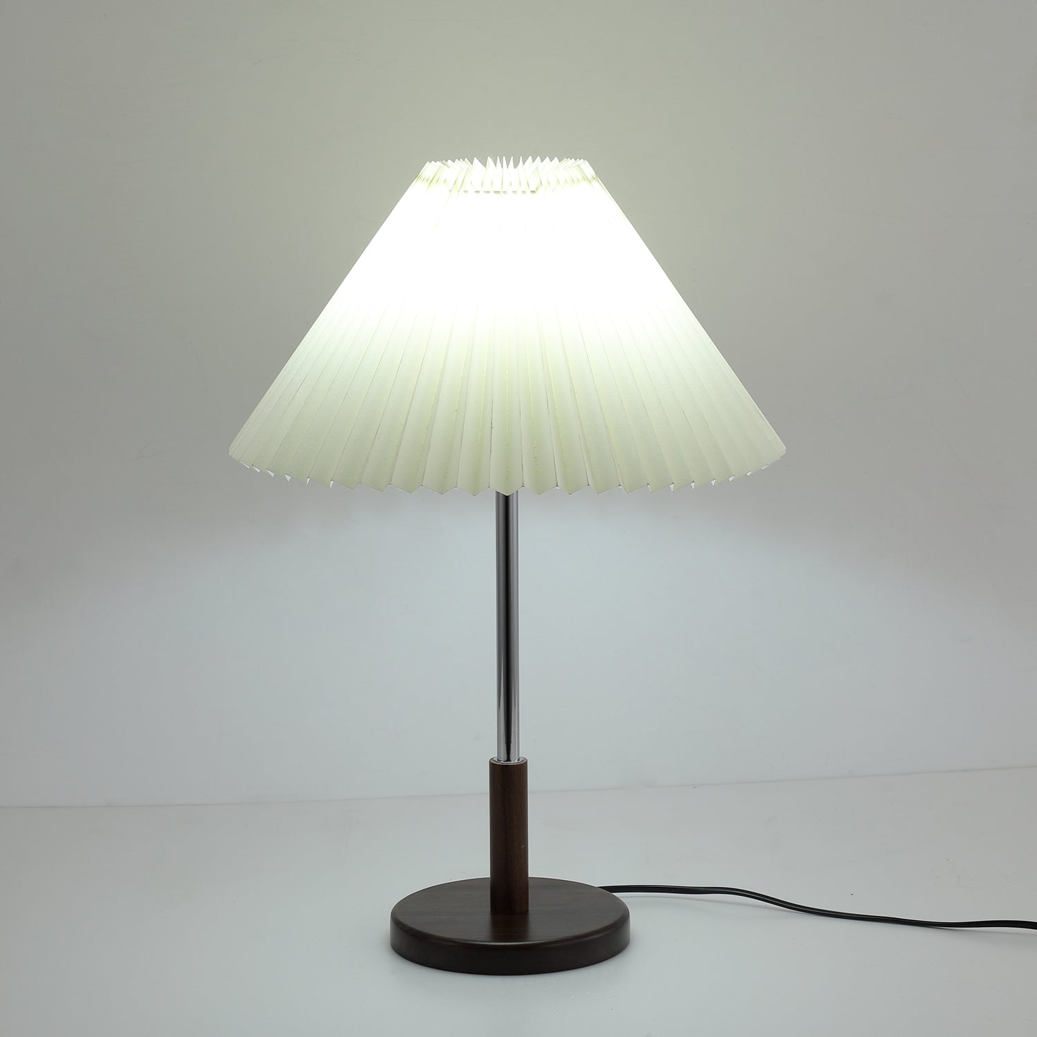 noora-pleated-table-lamp-anzaz--8
