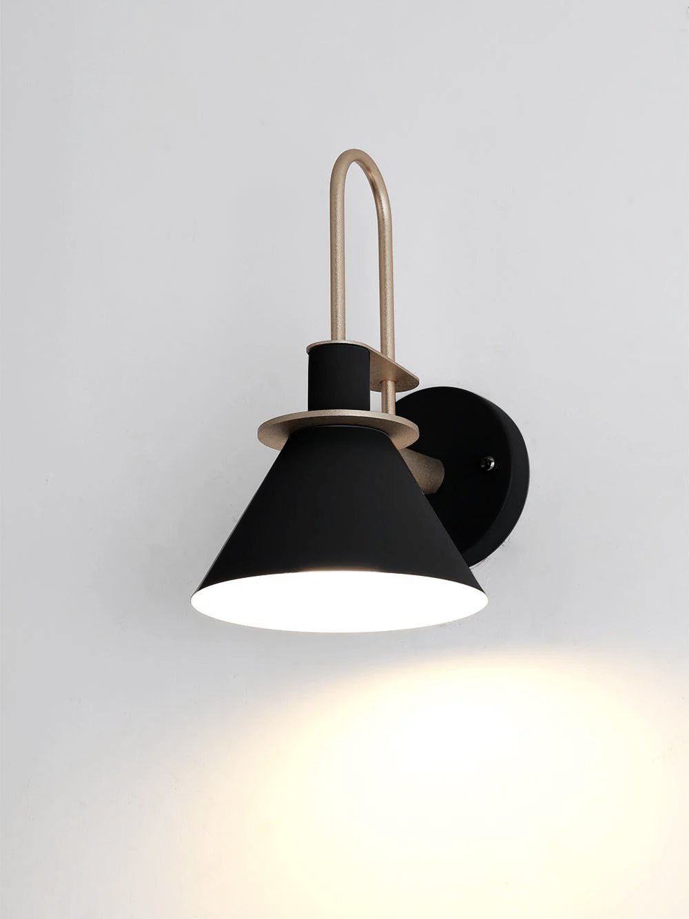 nordic-metal-wall-sconce-anzaz-Yellow-2