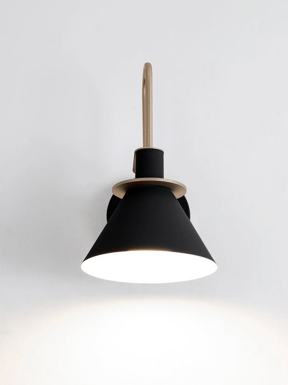 nordic-metal-wall-sconce-anzaz-Grey-3
