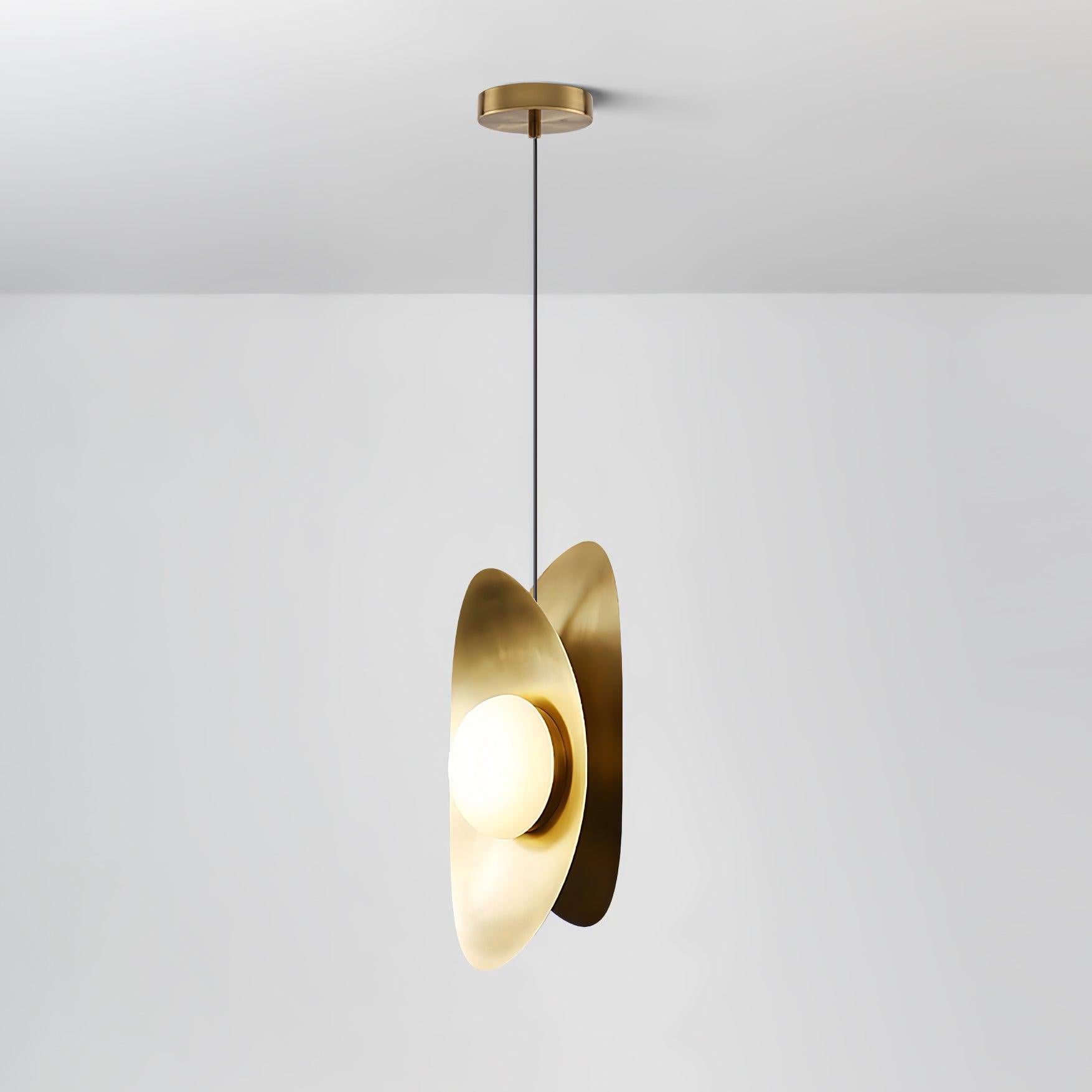 golden-petal-pendant-lamp-anzaz--7