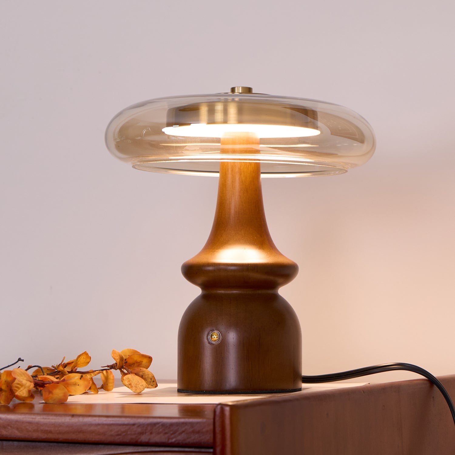 nova-table-lamp-anzaz-Walnut Color & Amber-2