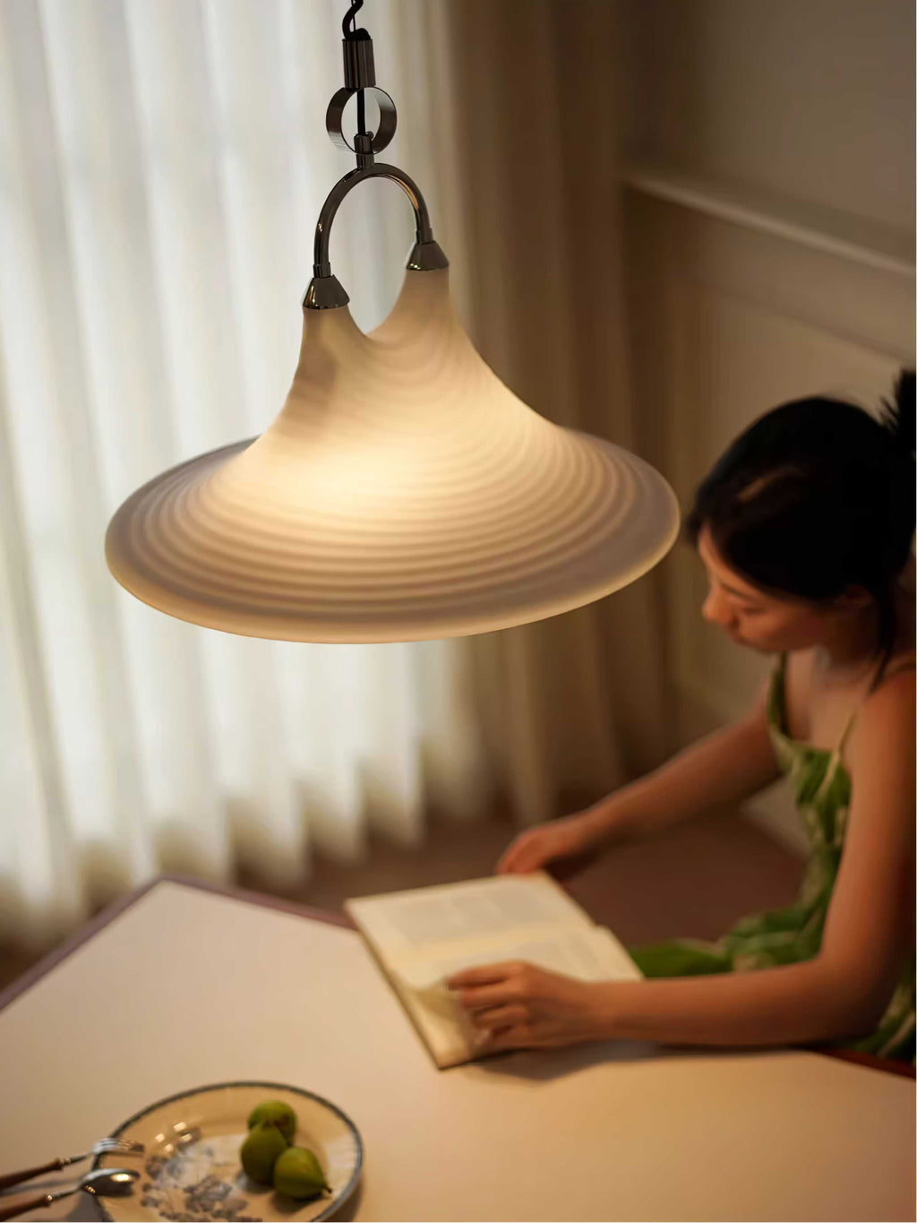solari-swirl-glass-pendant-light-anzaz--11