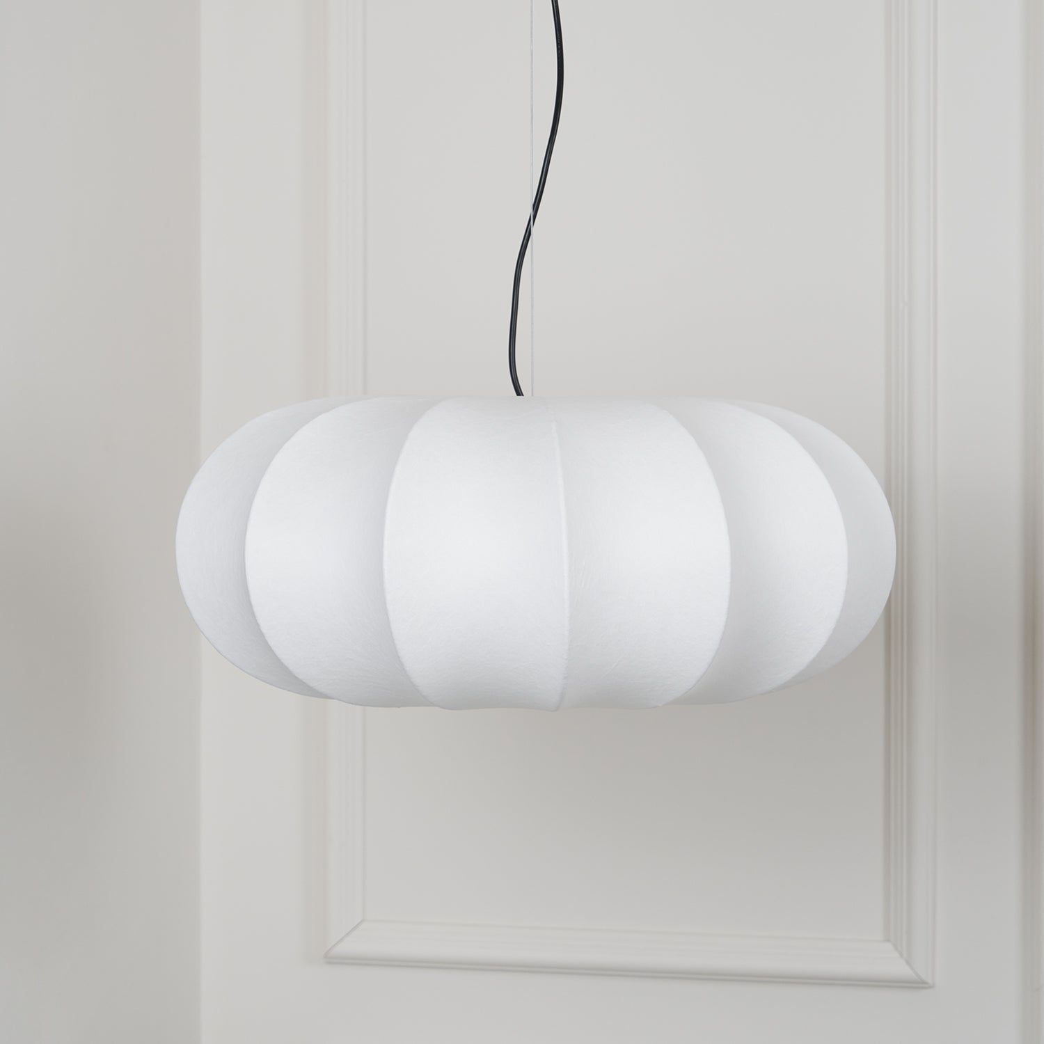 oblate-silk-pendant-lamp-anzaz--11