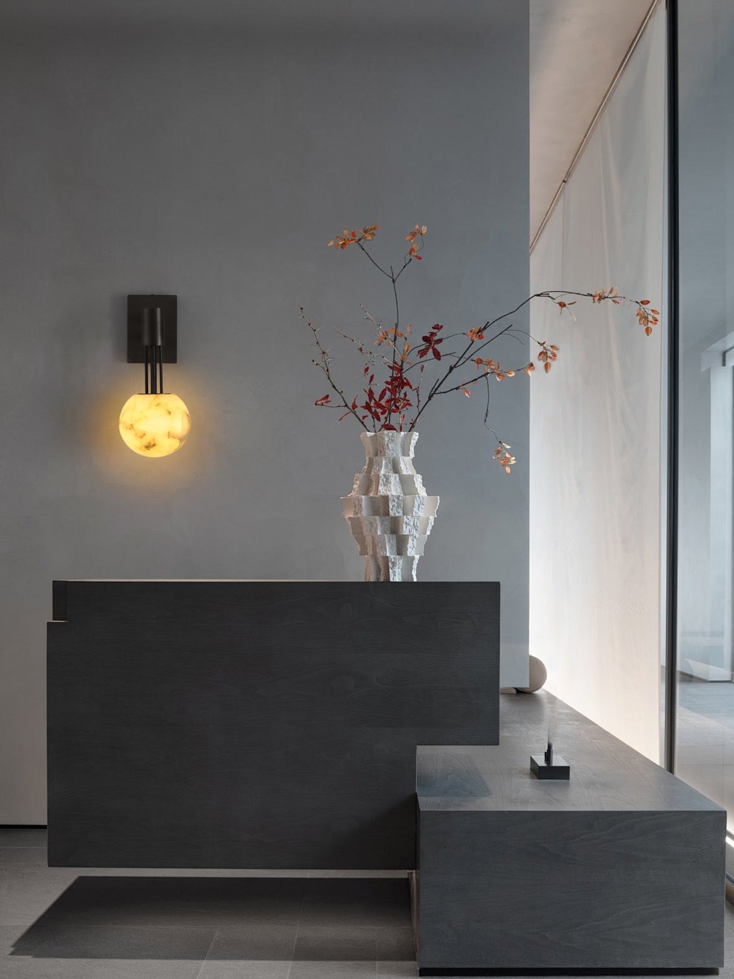 obra-alabaster-globe-wall-sconce-anzaz--8