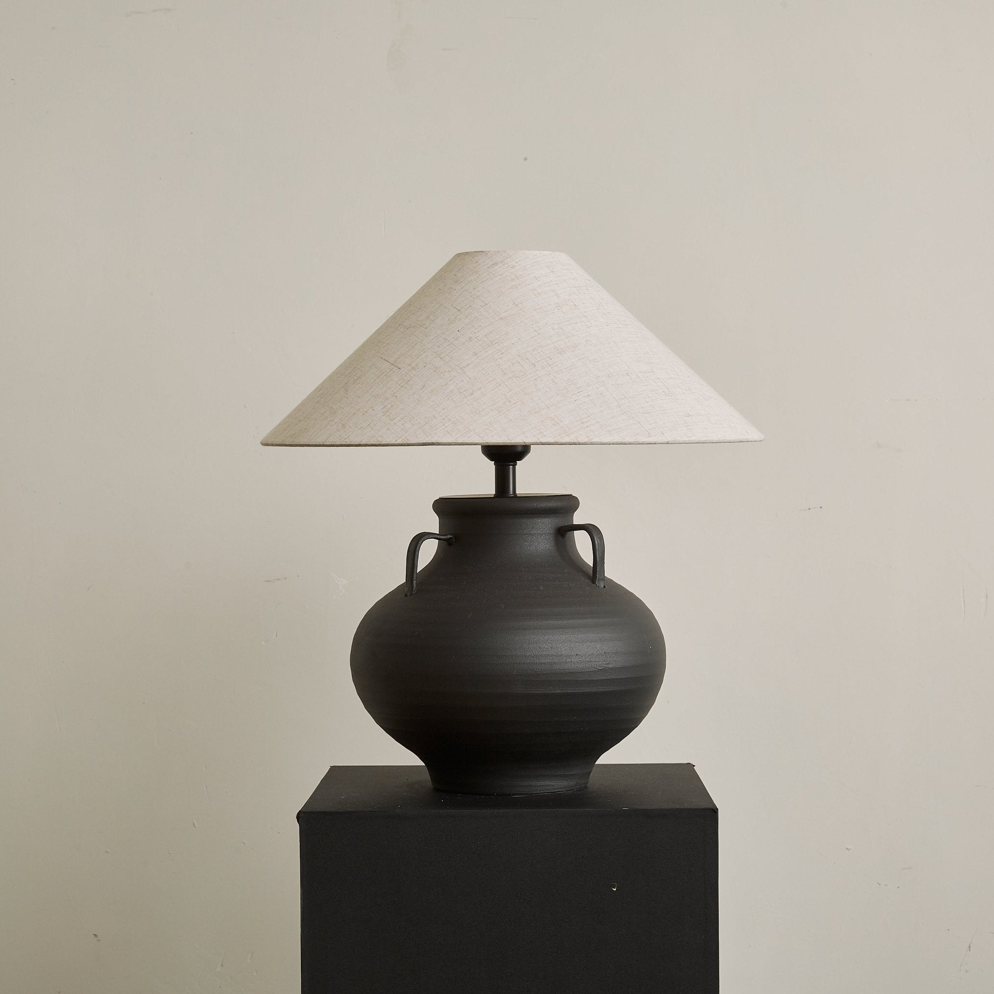 obscura-table-lamp-anzaz-Black & Grey-4