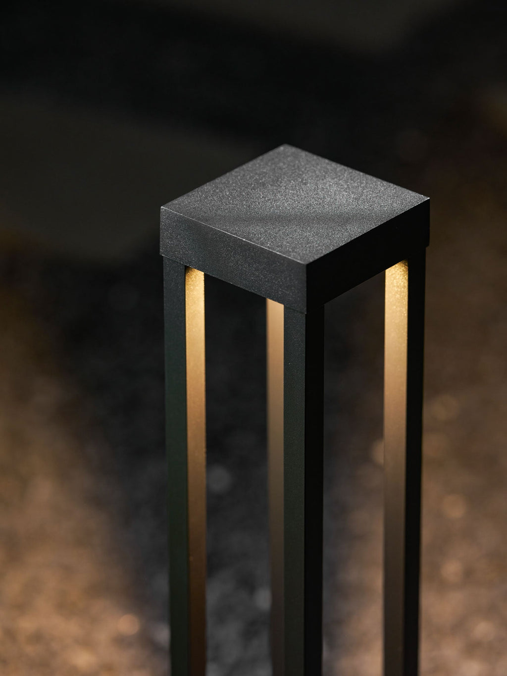 obsidian-post-outdoor-light-anzaz--19